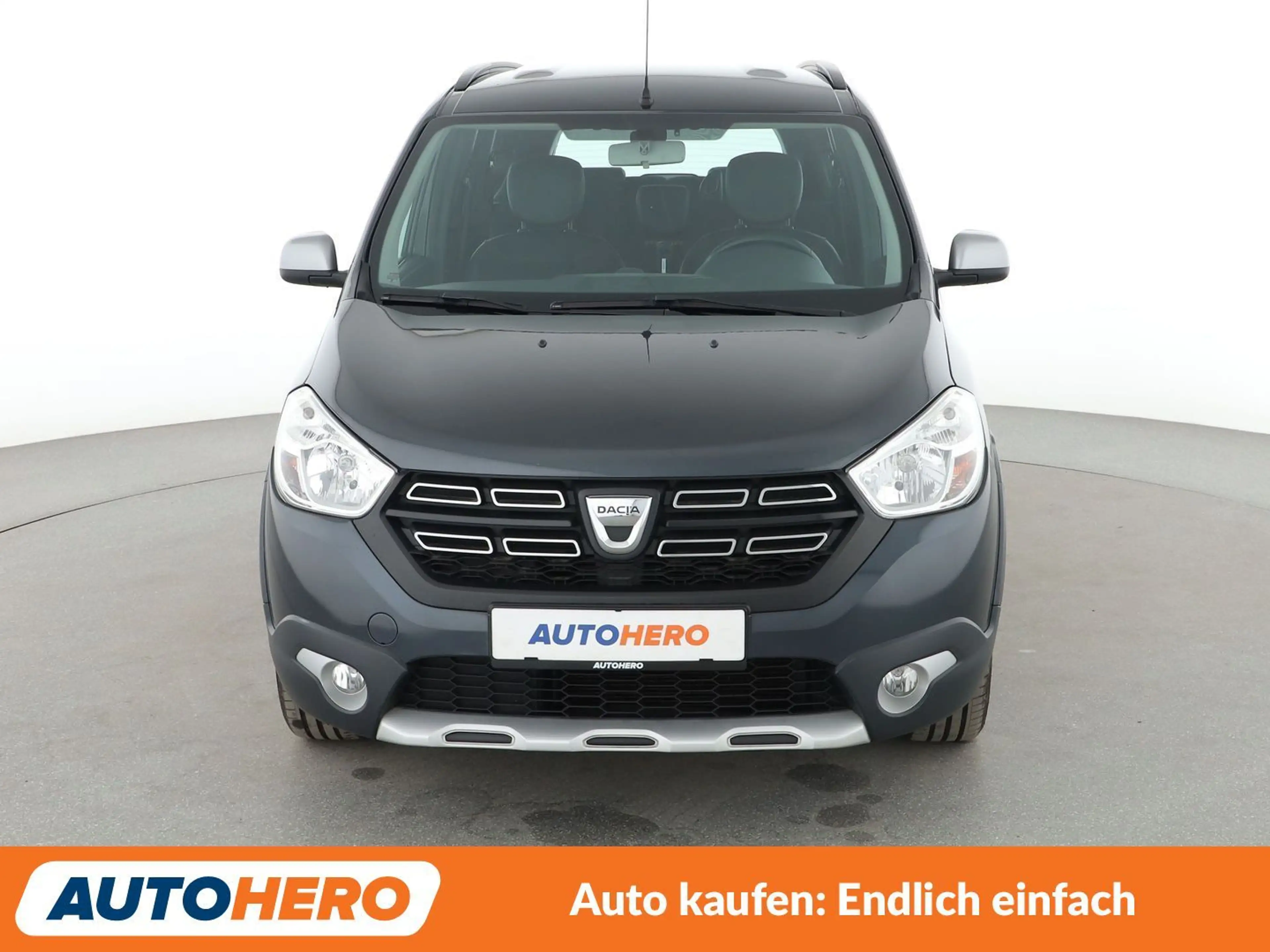 Dacia Lodgy 1.6 SCe Stepway*7-SITZER*NAVI*PDC*SHZ*KLIMA* — photo 9