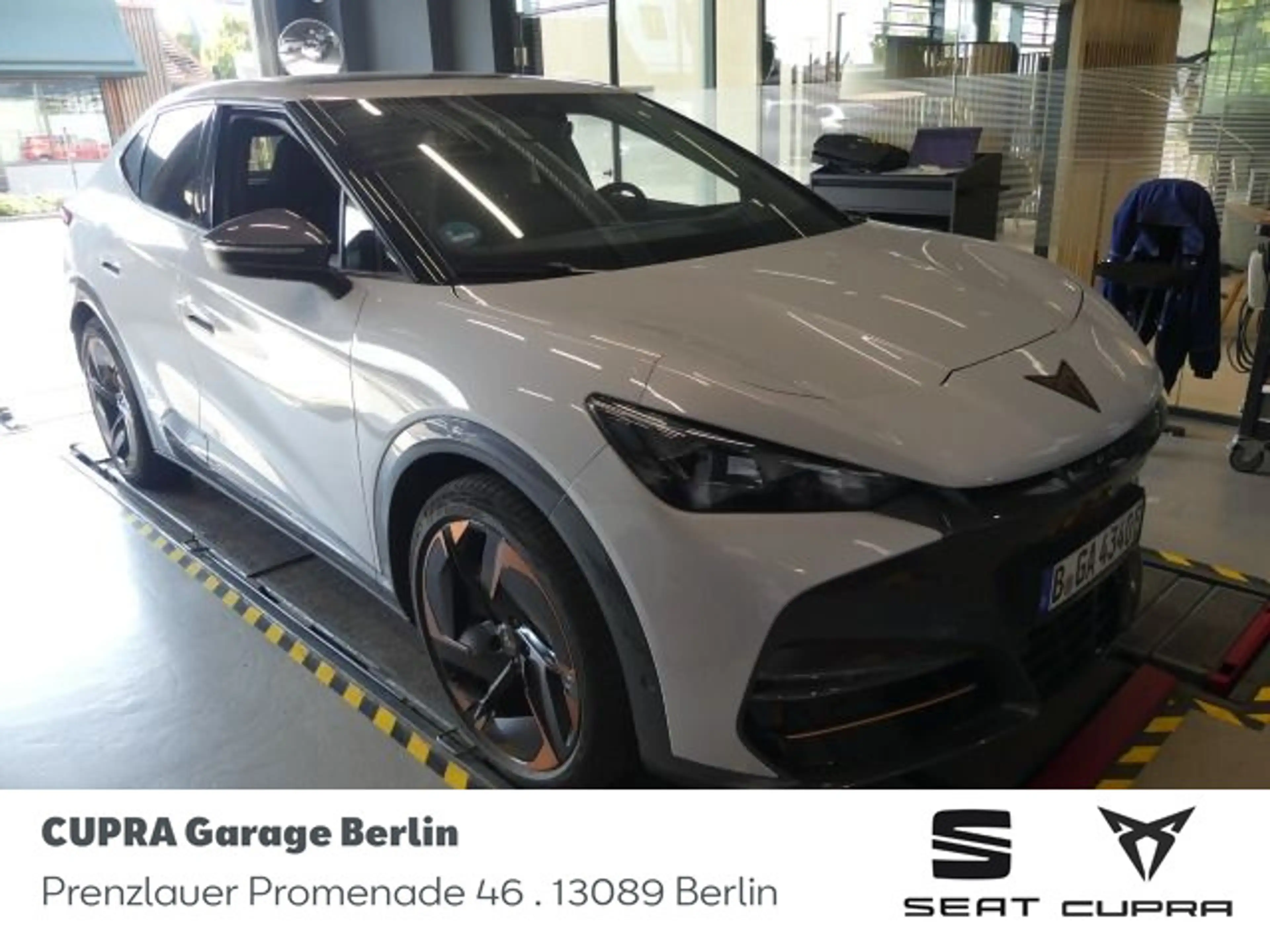 CUPRA Tavascan VZ 4Drive 250 kW (340 PS) 77 kWh
