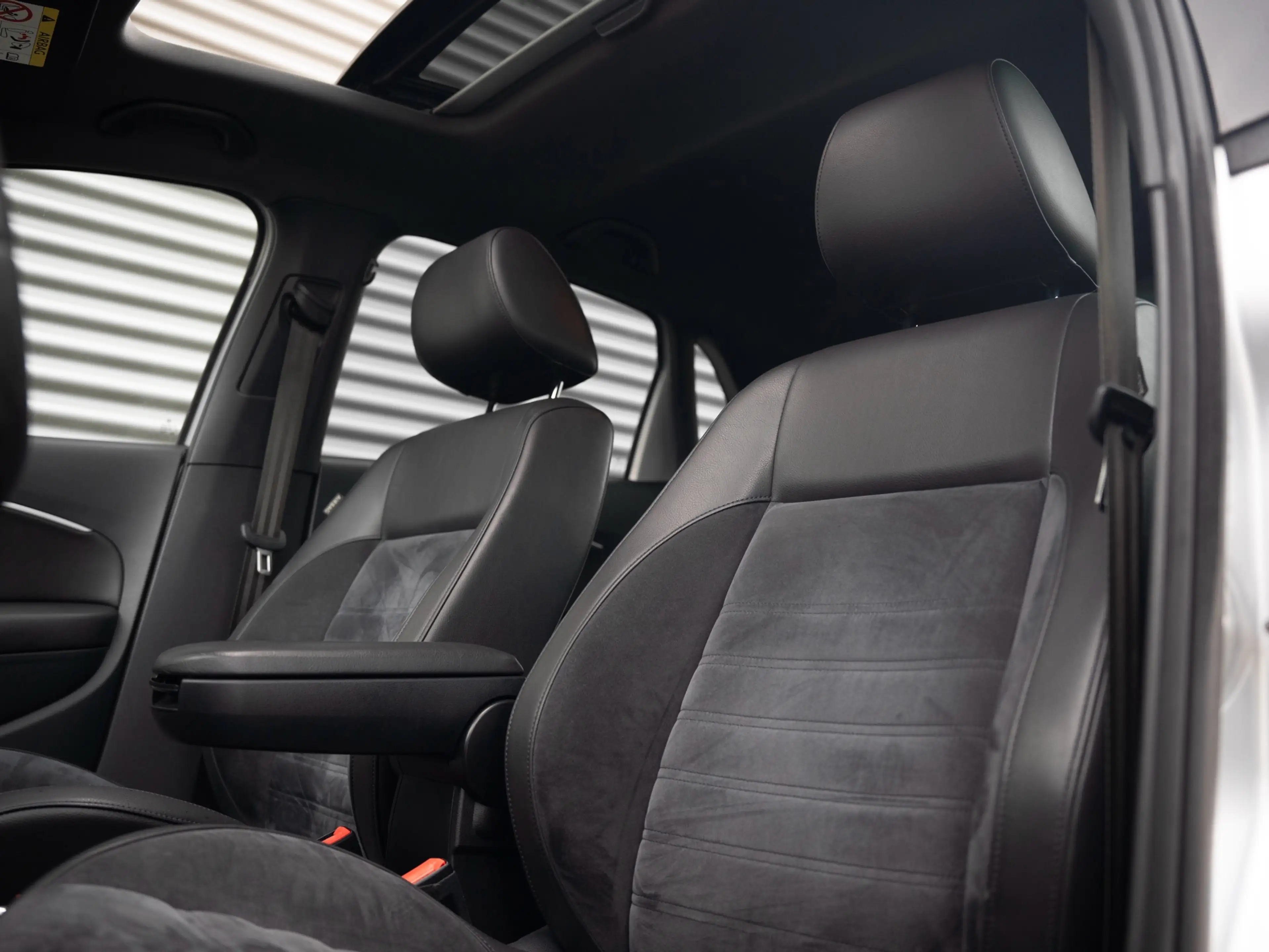 Volkswagen Polo GTI 1.8 TSI Pano Camera Cruise Alcantara Navi — photo 19