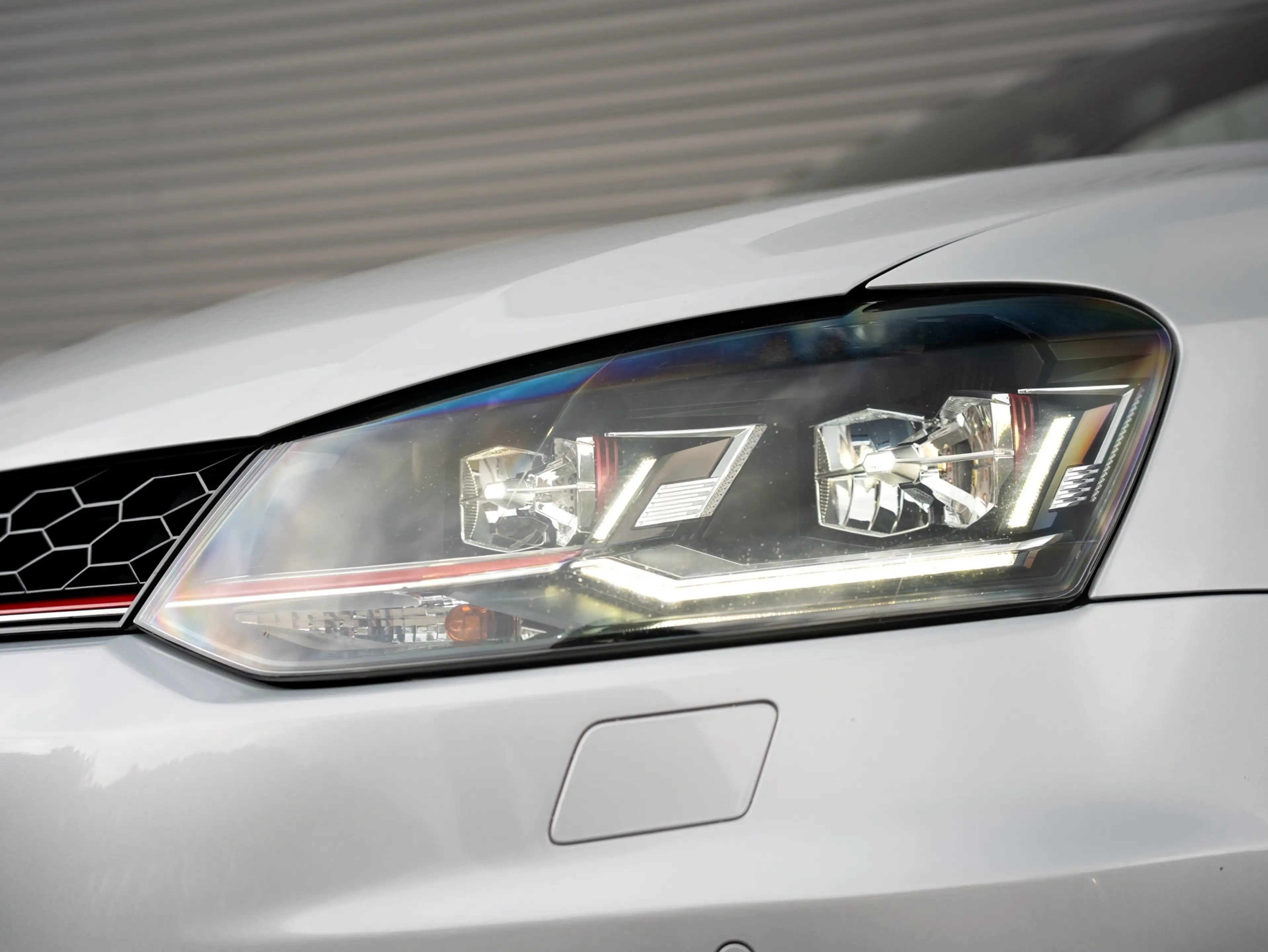 Volkswagen Polo GTI 1.8 TSI Pano Camera Cruise Alcantara Navi — photo 5