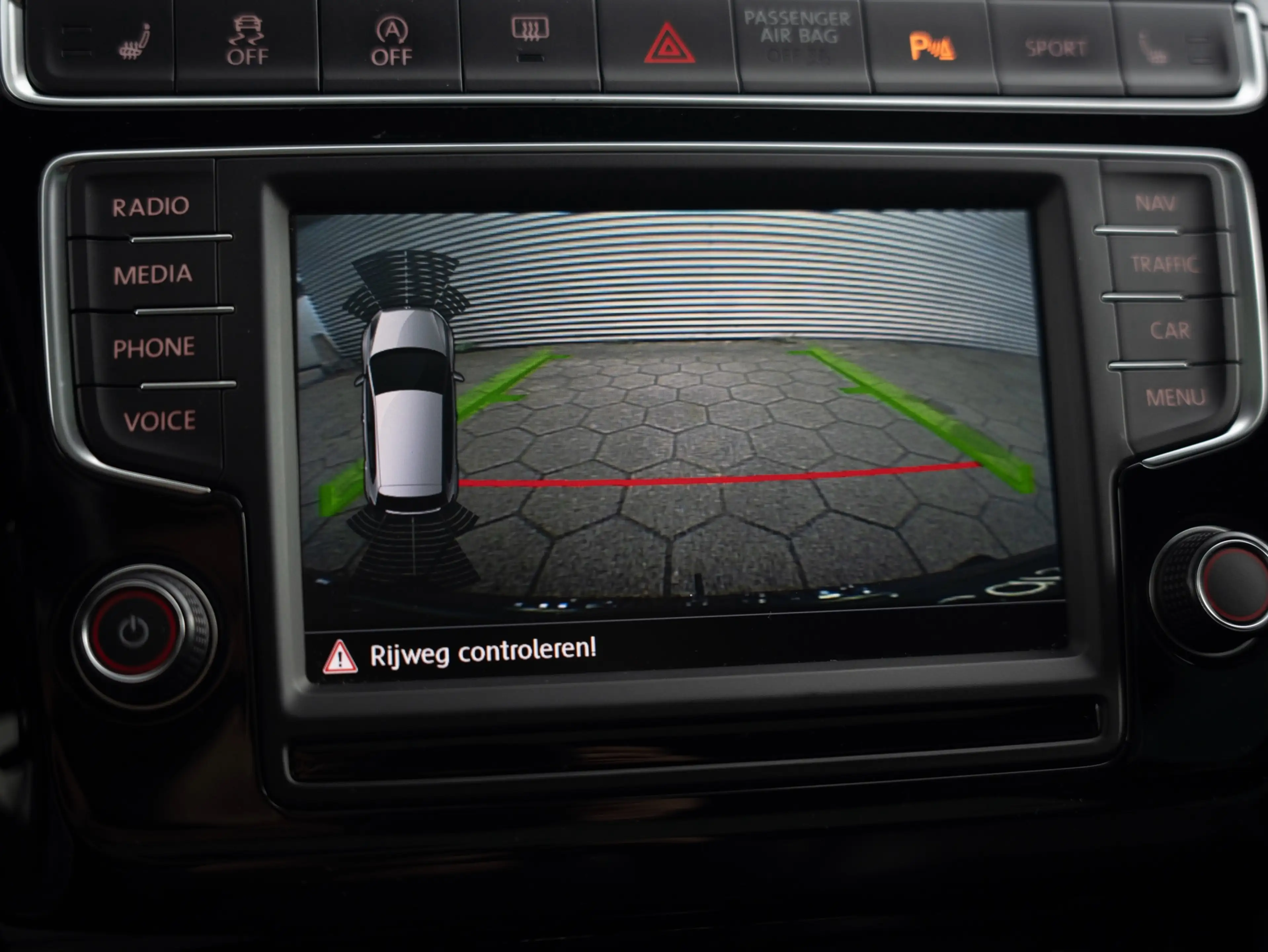 Volkswagen Polo GTI 1.8 TSI Pano Camera Cruise Alcantara Navi — photo 35