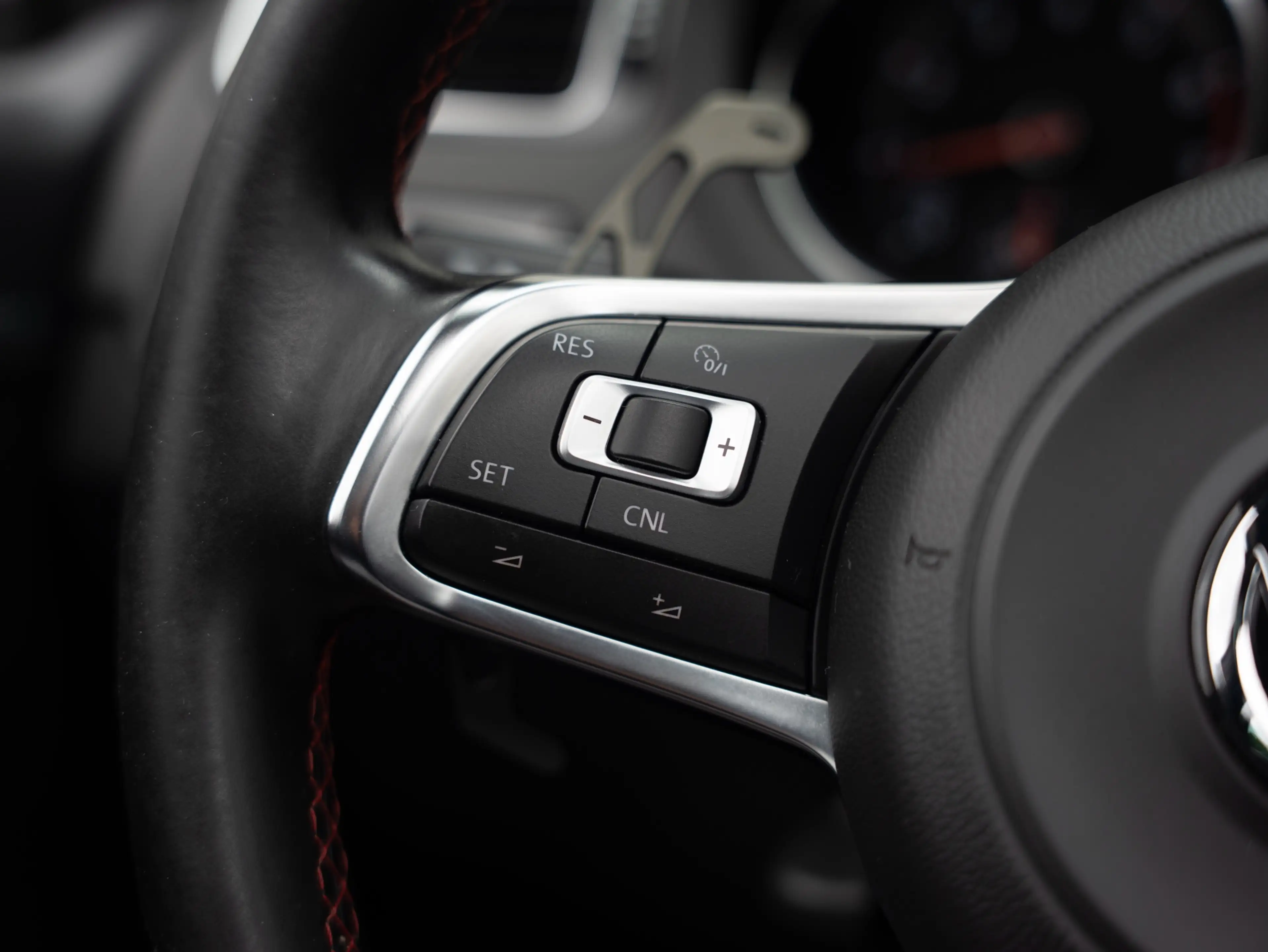 Volkswagen Polo GTI 1.8 TSI Pano Camera Cruise Alcantara Navi — photo 26