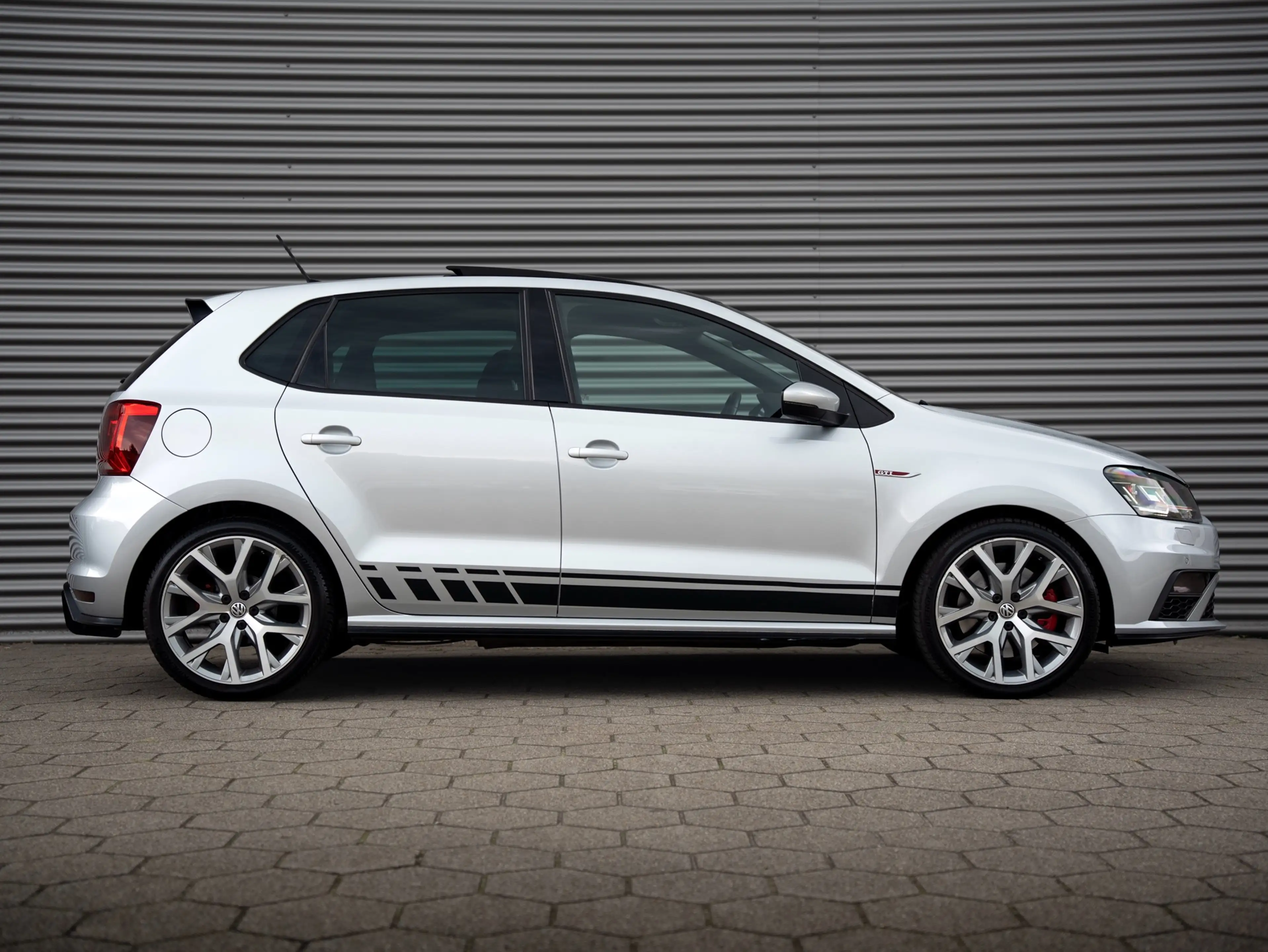 Volkswagen Polo GTI 1.8 TSI Pano Camera Cruise Alcantara Navi — photo 14