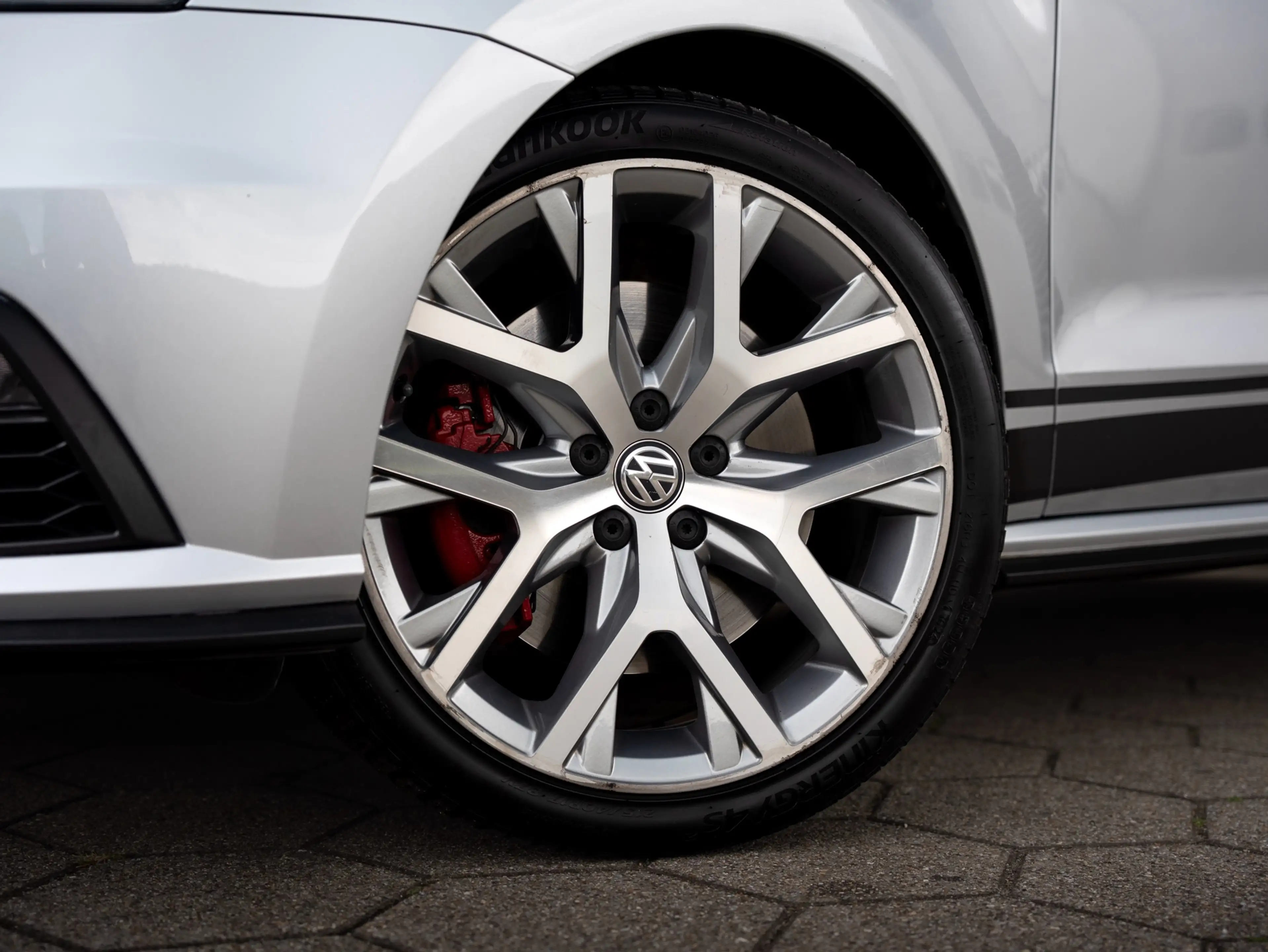 Volkswagen Polo GTI 1.8 TSI Pano Camera Cruise Alcantara Navi — photo 6