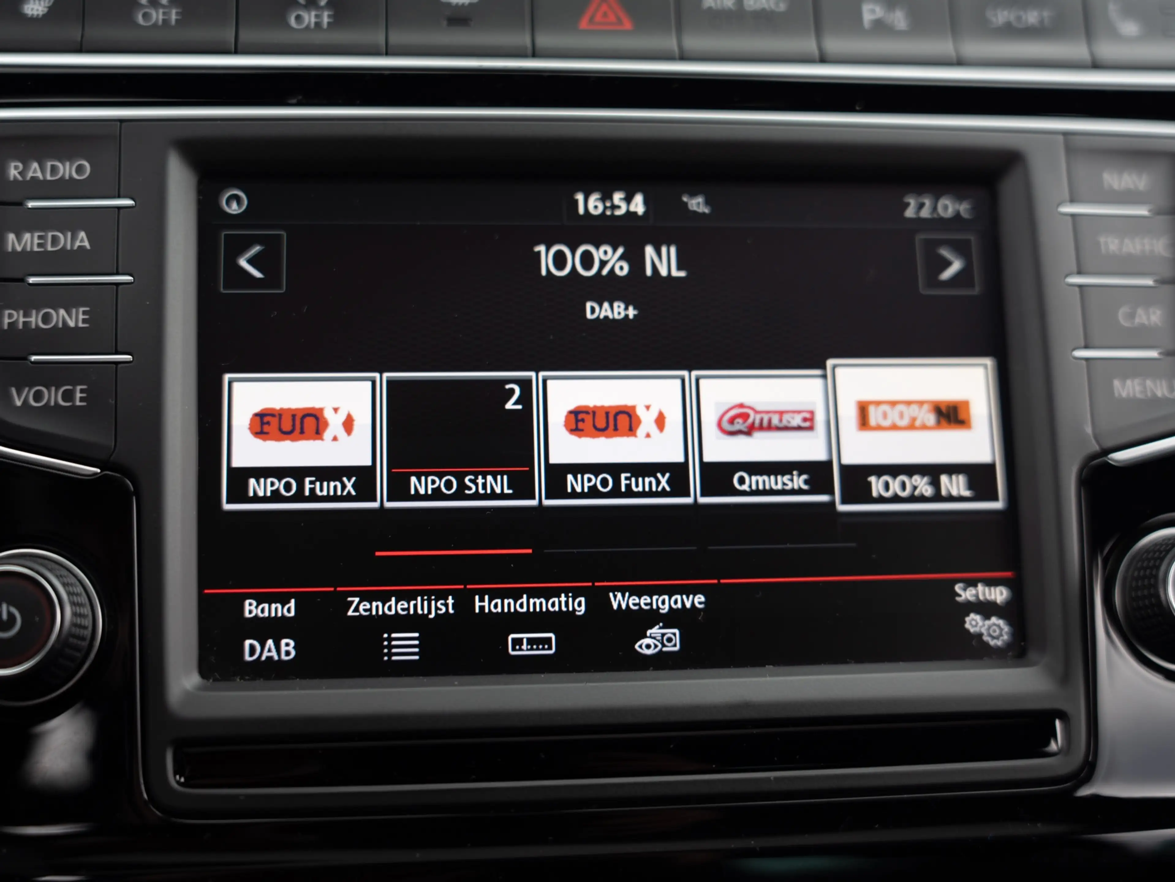 Volkswagen Polo GTI 1.8 TSI Pano Camera Cruise Alcantara Navi — photo 36