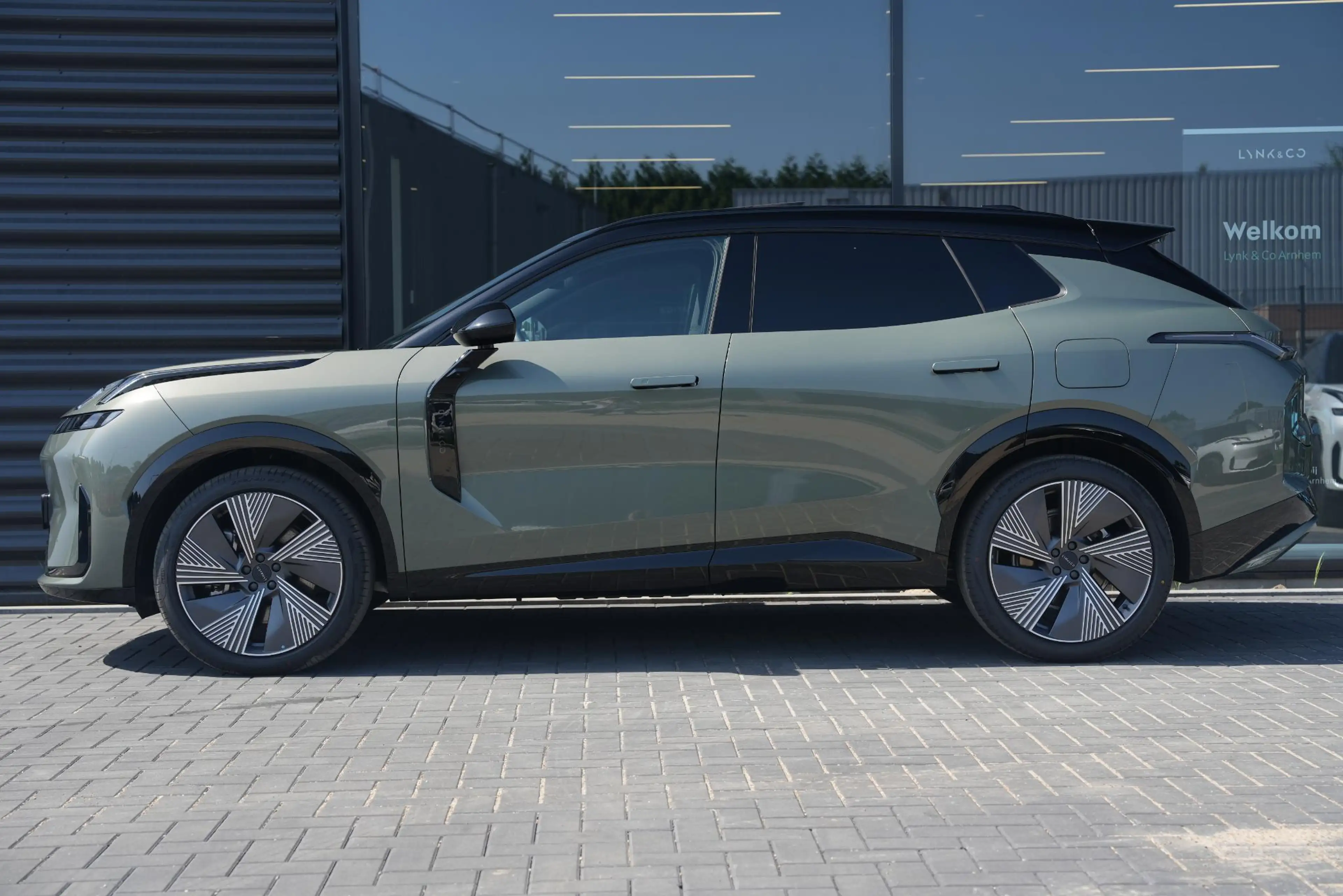 Lynk & Co 08 1.5 More | 200km Hybride | Stoelmassage, Verwarmin — photo 3