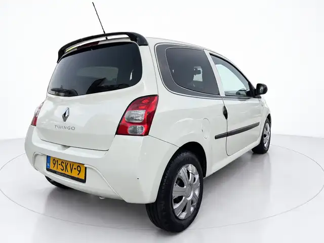 Renault Twingo view 5