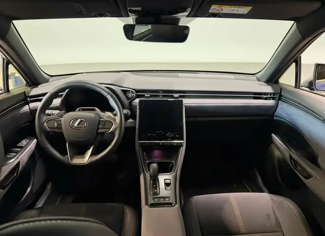 Lexus LBX view 9