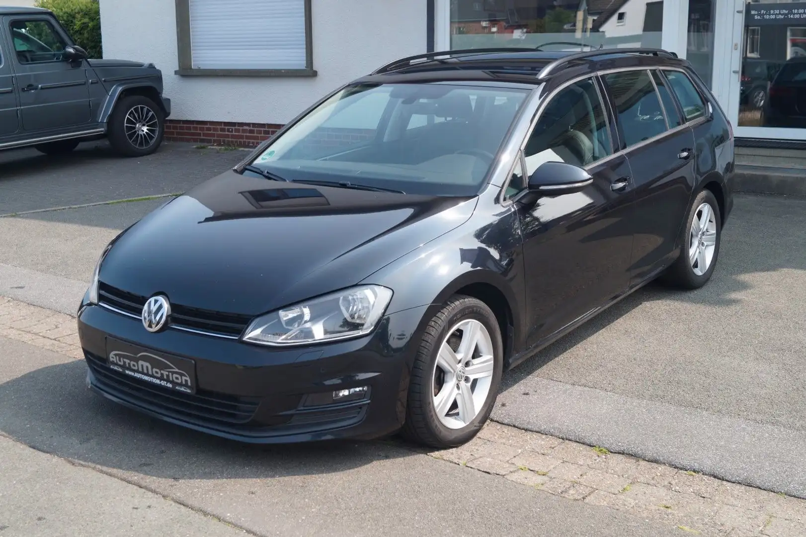 Volkswagen Golf VII Variant BMT 2,0 TDI*T-Leder*NAVI*8xALU* Noir - 1