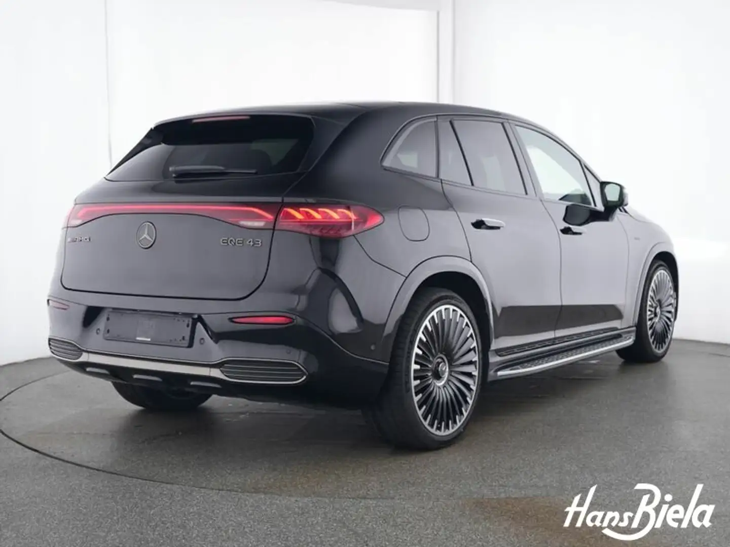 Mercedes-Benz EQE SUV Mercedes-AMG EQE 43 4M SUV Prem+/Night/Pano/AHK Чёрный - 2