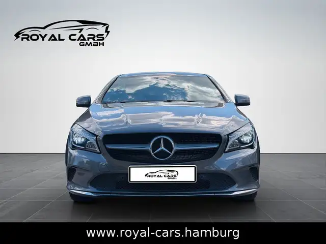 Mercedes-Benz Cla view 2