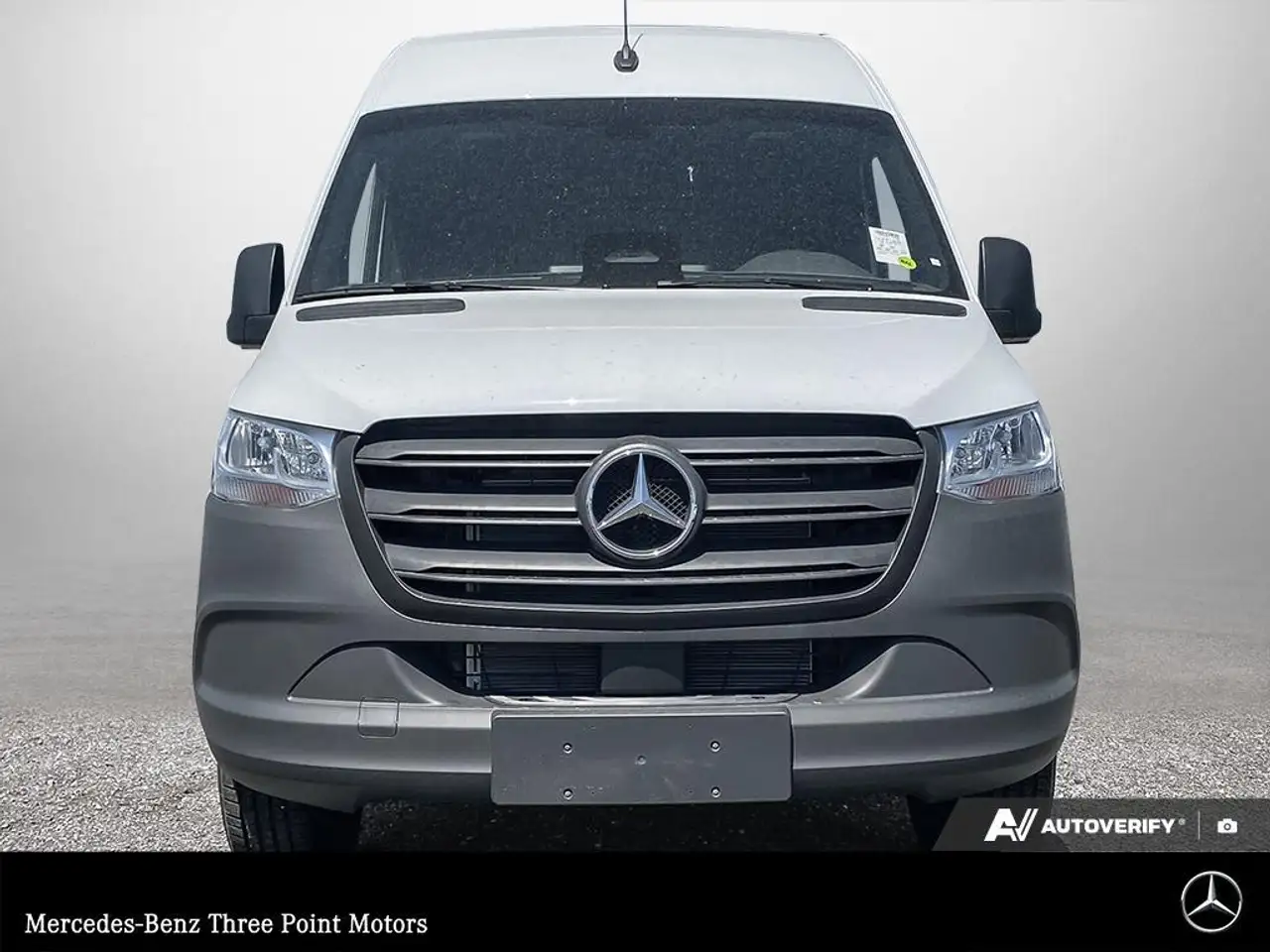 Mercedes-Benz Sprinter снимка Mercedes-Benz Sprinter