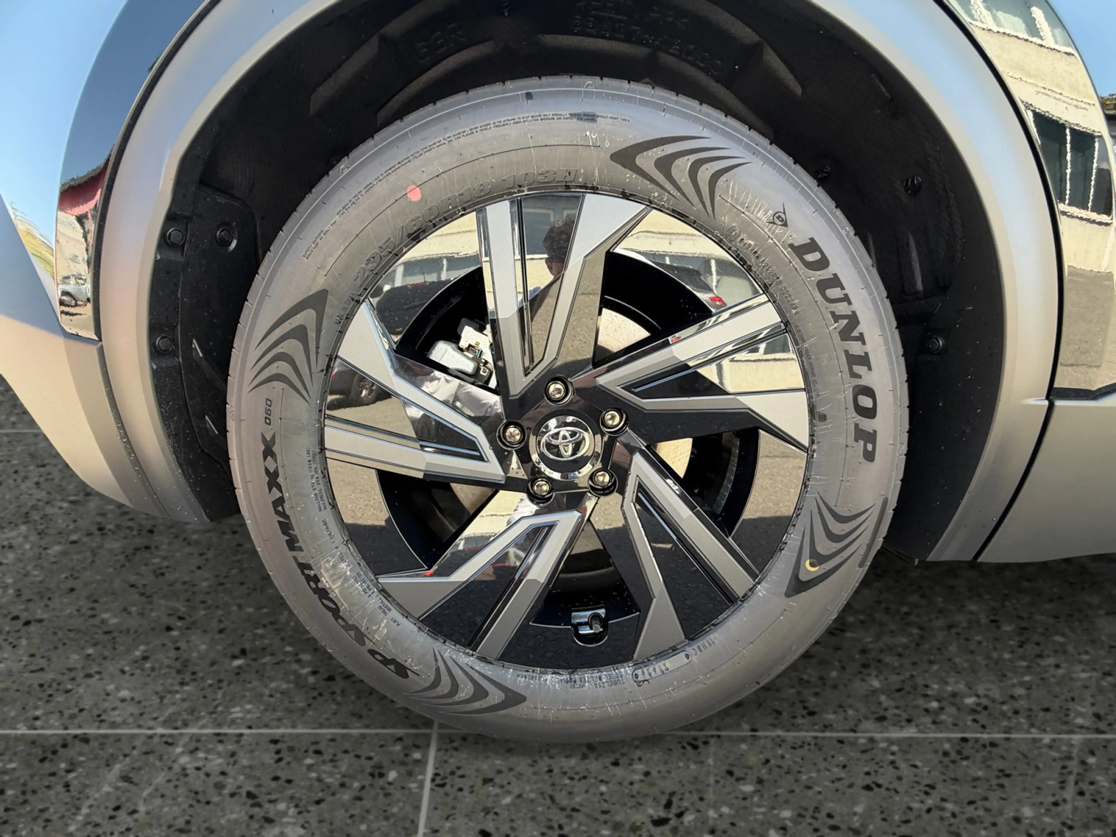 Toyota C-HR+ Toyota C-HR+ 5-Türer Teamplayer Elektromotor / 77 — photo 14