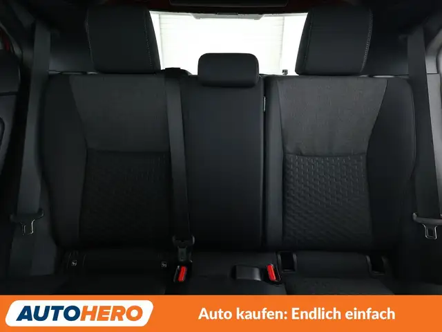 Toyota Yaris Cross view 15