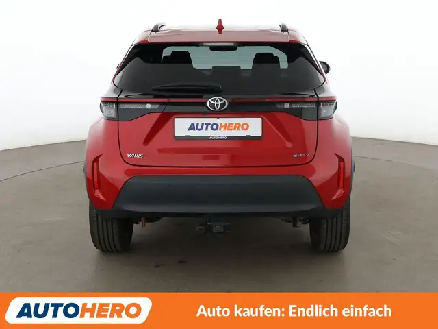 Toyota Yaris Cross view 5