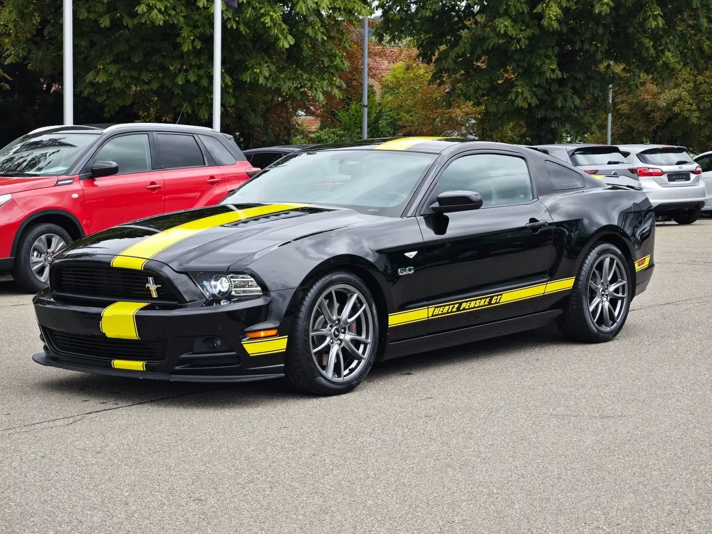 Ford Mustang GT 5.0  #127/150 PENSKE RACING Schwarz - 1