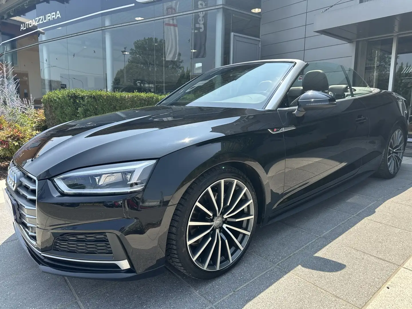 Audi A5 Cabrio 40 TFSI S tronic Business Sport *C19, LED, Schwarz - 1