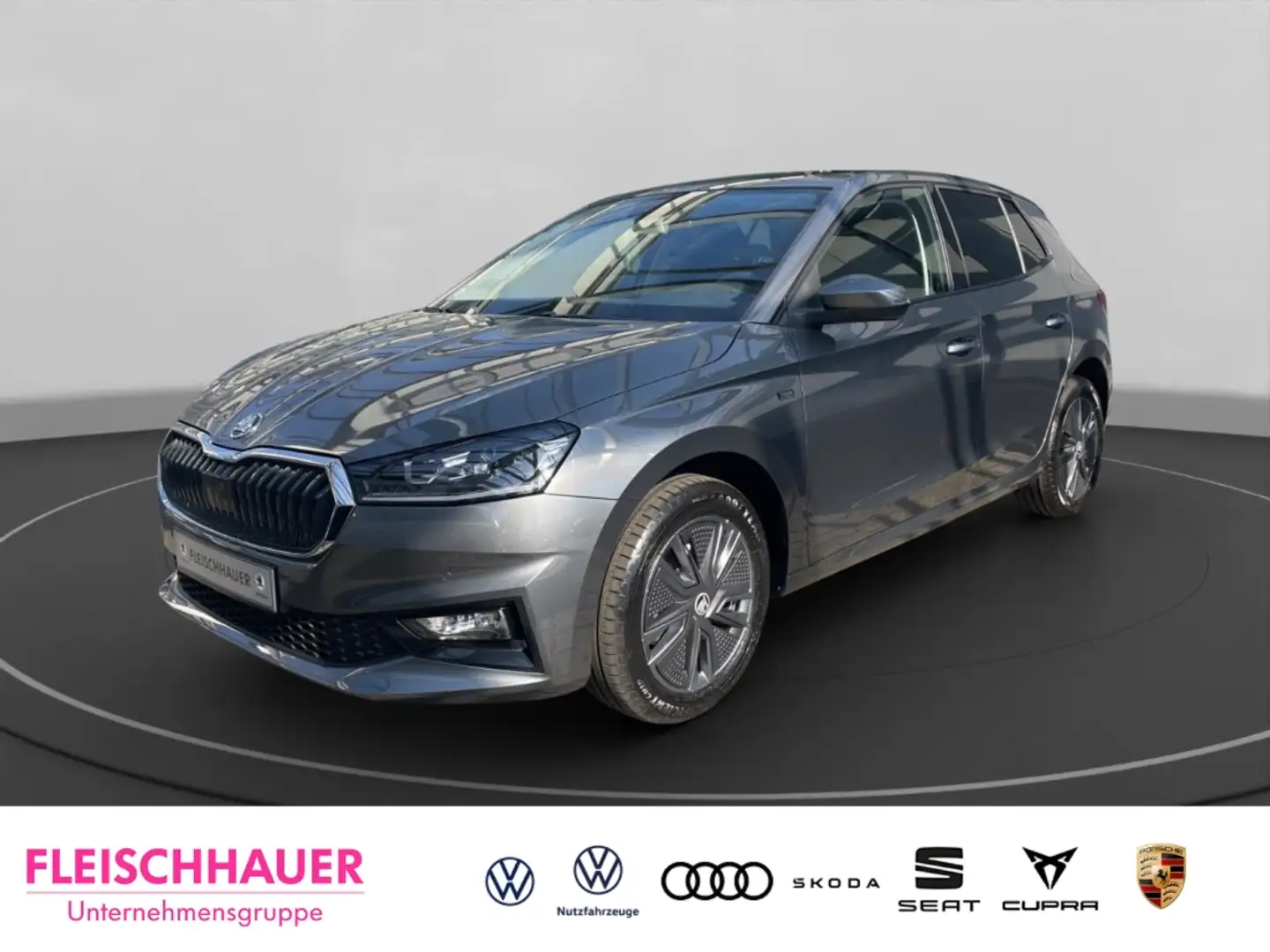 Skoda Fabia Tour 1.5 TSI LED Apple CarPlay Android Auto Mehrzo Grau - 1