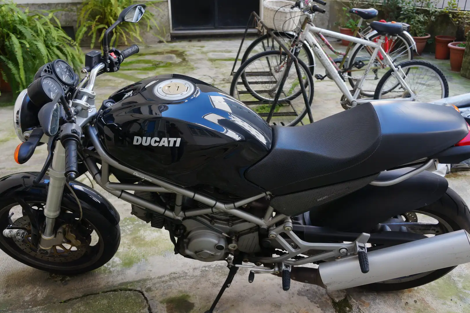 Ducati Monster 620 i.e. Negro - 1