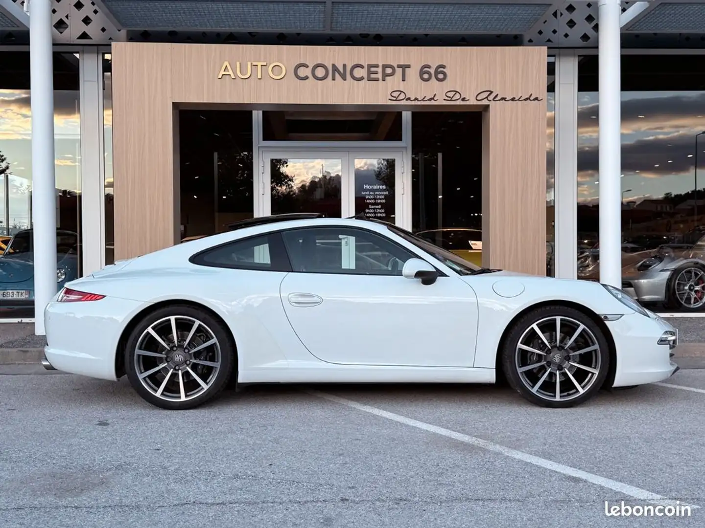Porsche 991 Type 991 Phase 1 Coupé 3.4 350ch CARRERA PDK Blanc - 2