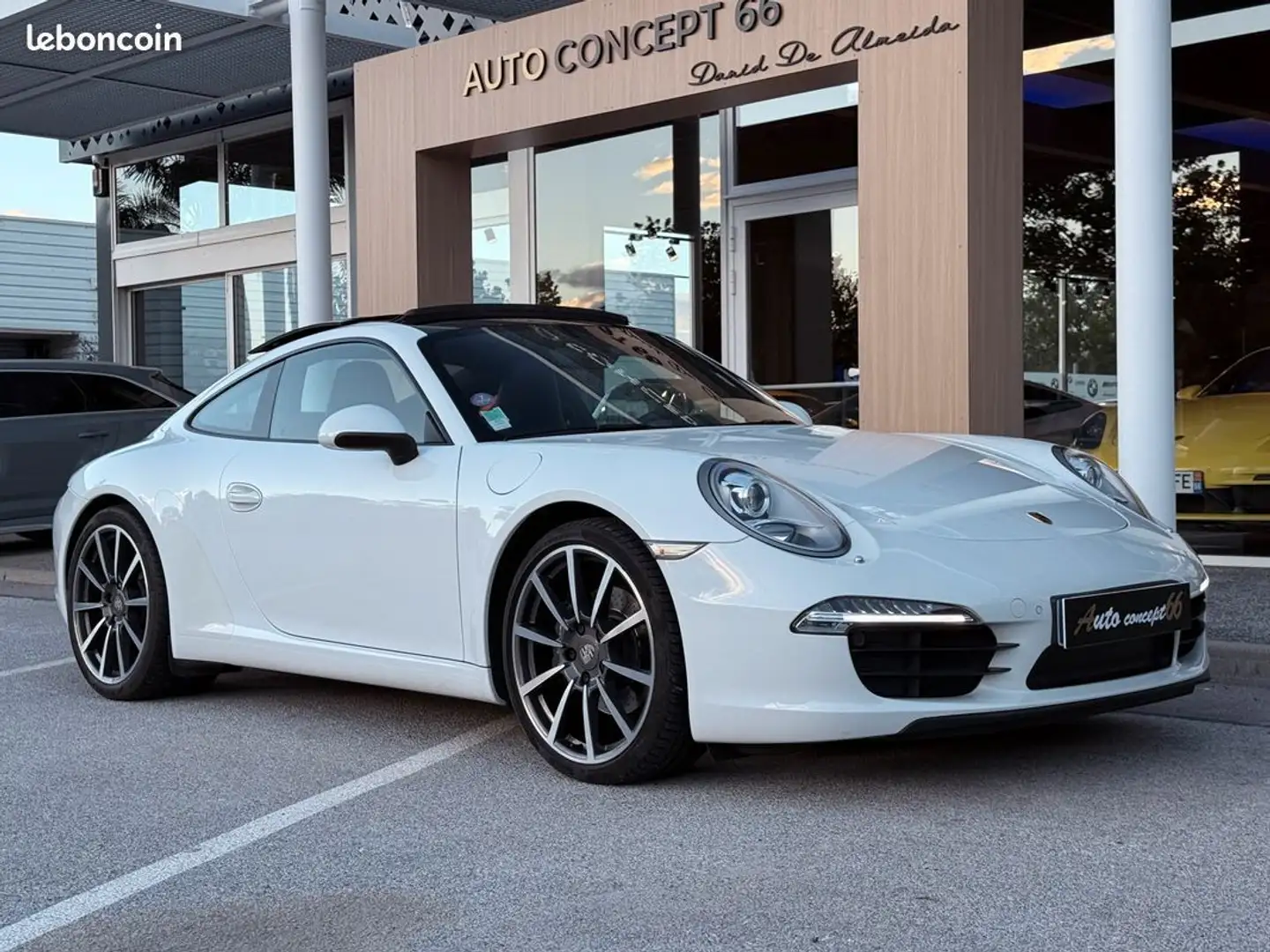 Porsche 991 Type 991 Phase 1 Coupé 3.4 350ch CARRERA PDK Blanc - 1