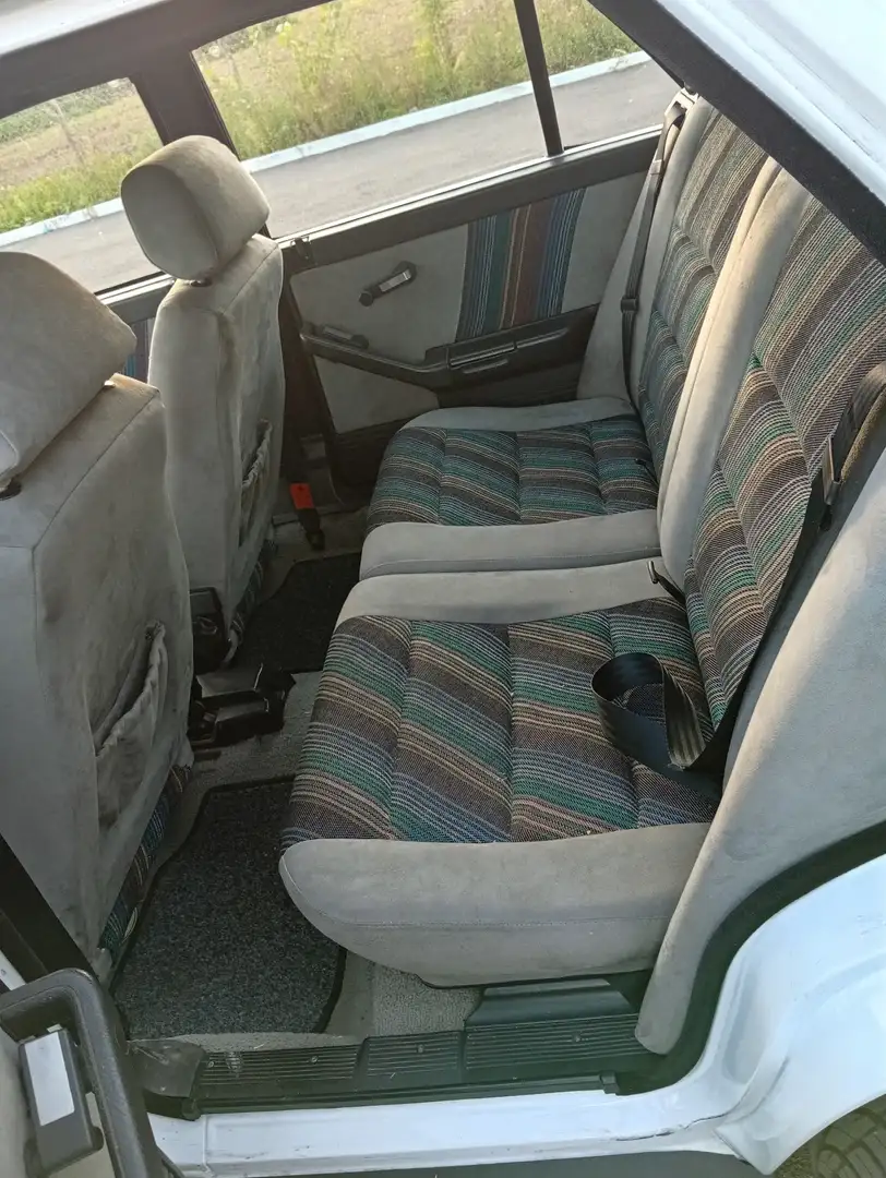 Lancia Delta 2.0 integrale - 1