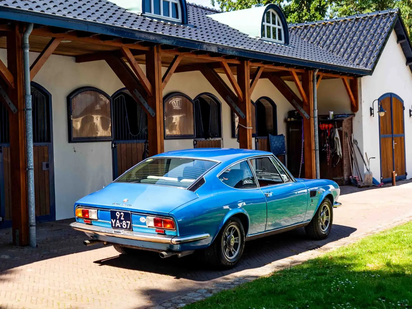 Fiat Dino COUPE 2400 Blau - 2