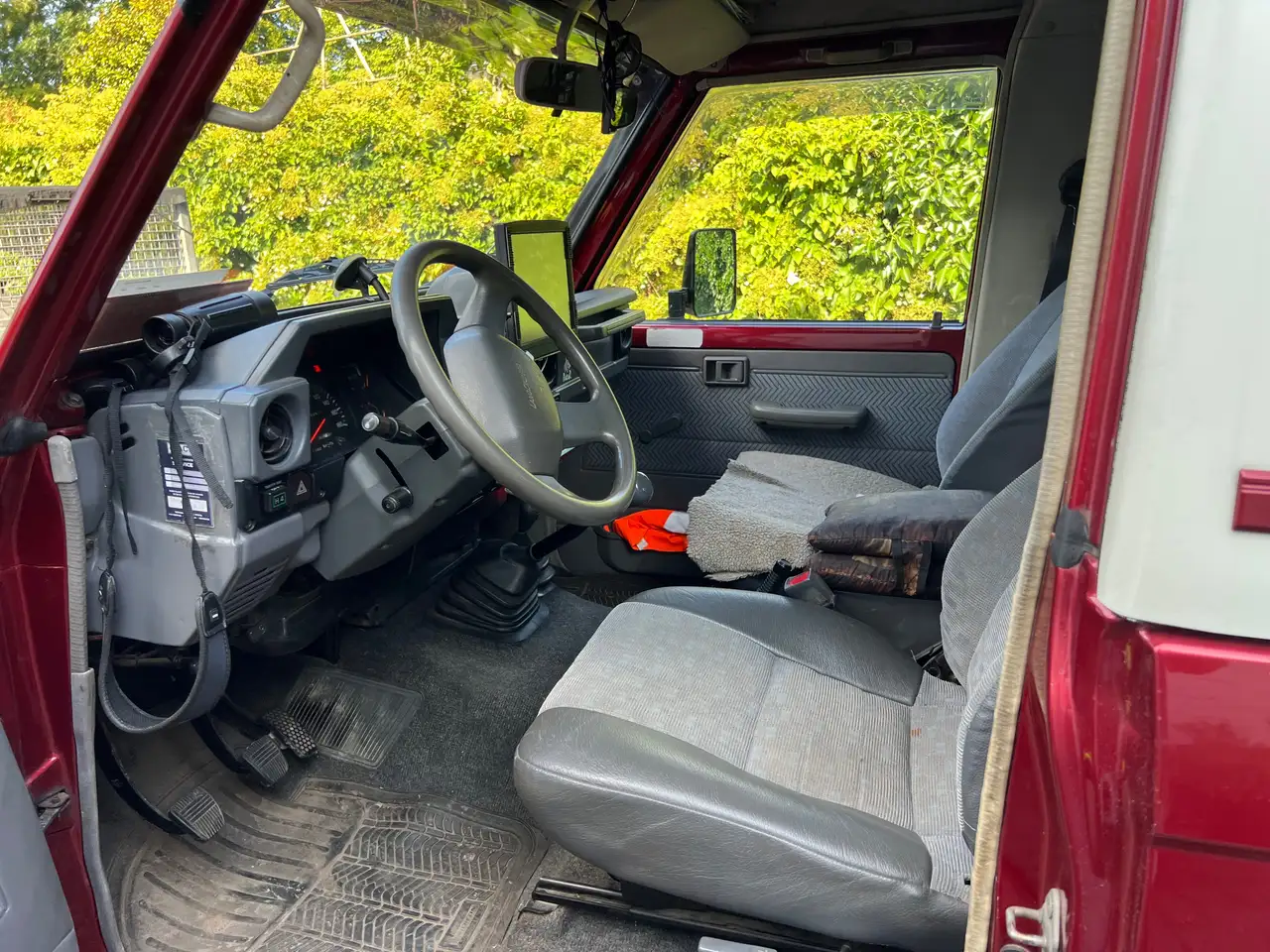 Toyota Land Cruiser 4.2 LX Blind Van FRP, foto 12