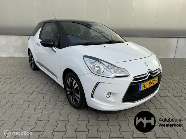 DS Automobiles DS 3 1.2 PureTech So Chic NWE APK Navi Parkeersensoren
