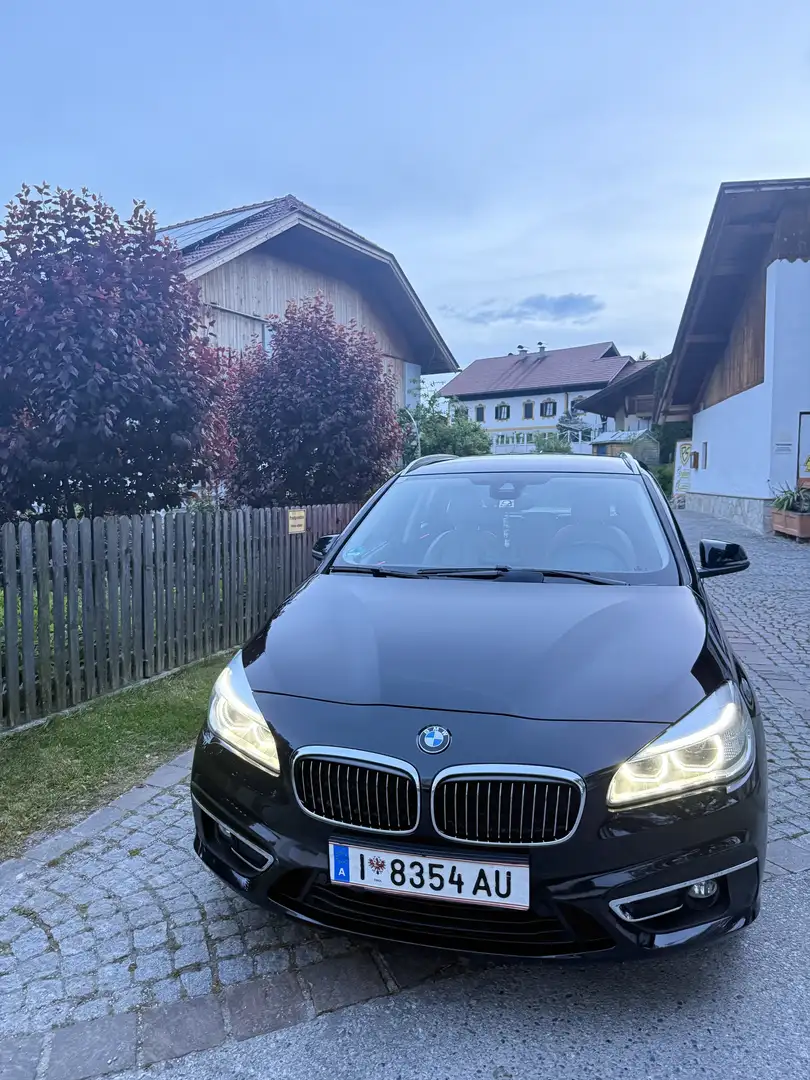 BMW 218 218d Active Tourer Luxury Line Aut. - 1