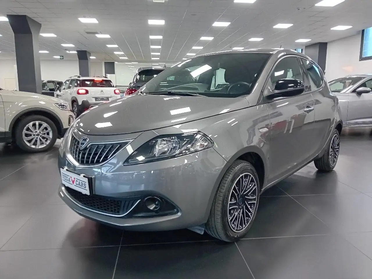 Lancia Ypsilon