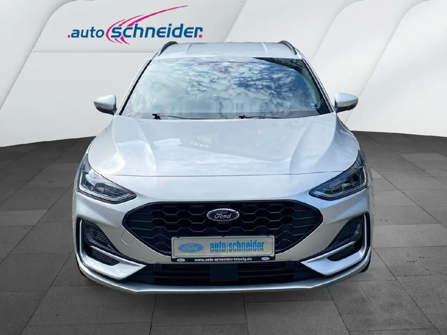 Ford Focus Turnier ST-Line X Argent - 2