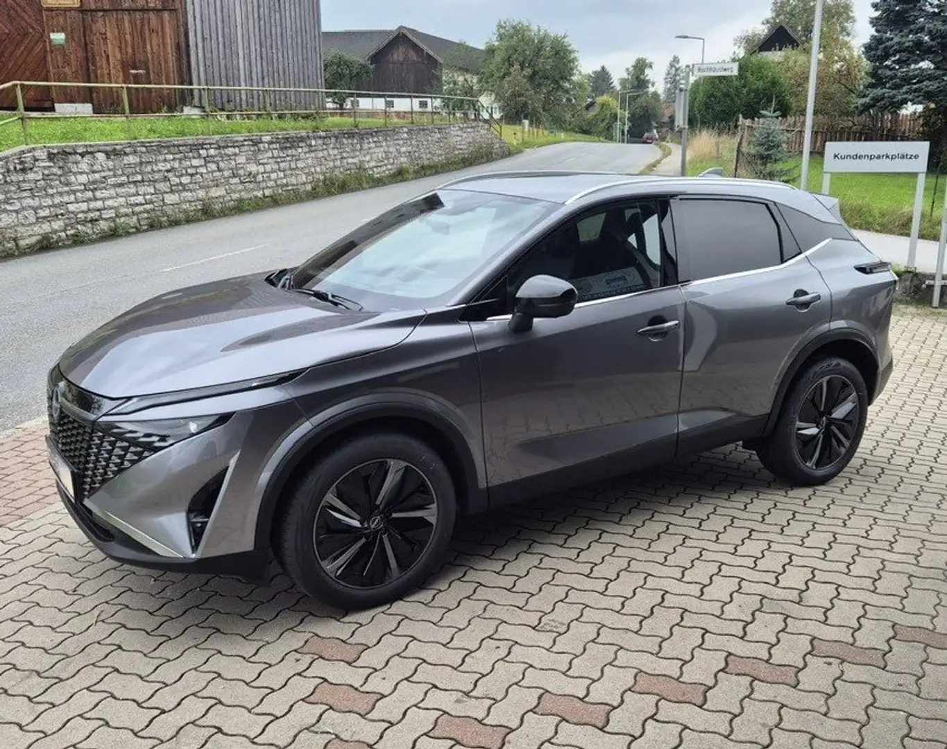 Nissan Qashqai 1,3 DIG-T Tekna Xtronic mit Finanzg. 38.790,- - 1