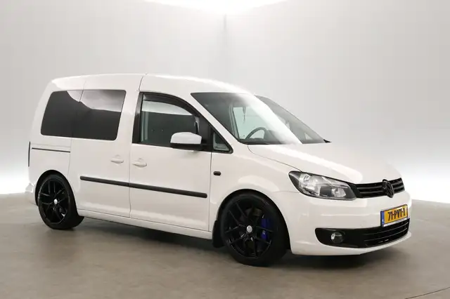 Volkswagen Caddy view 6