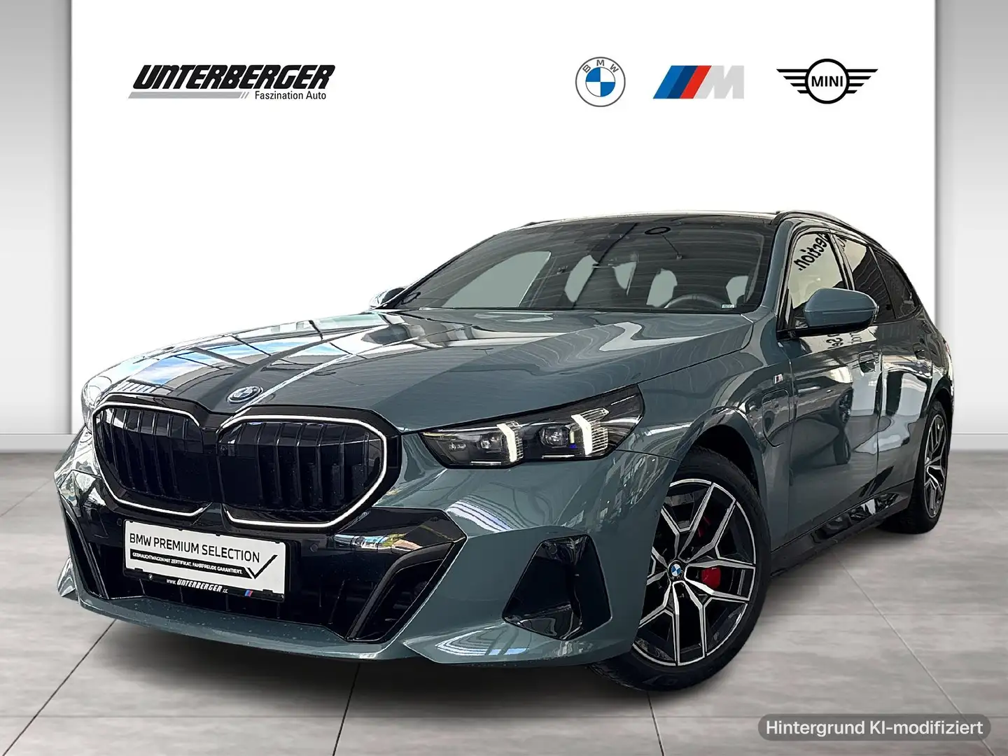 BMW 550 e xDrive Touring M Sportpaket Head-Up DAB Grün - 1