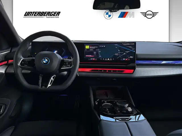 BMW 550 e xDrive Touring M Sportpaket Head-Up DAB Ansicht 7
