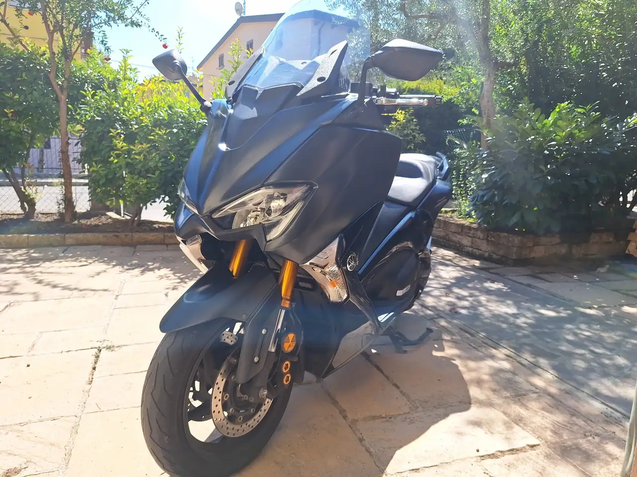 Yamaha Tmax Dx