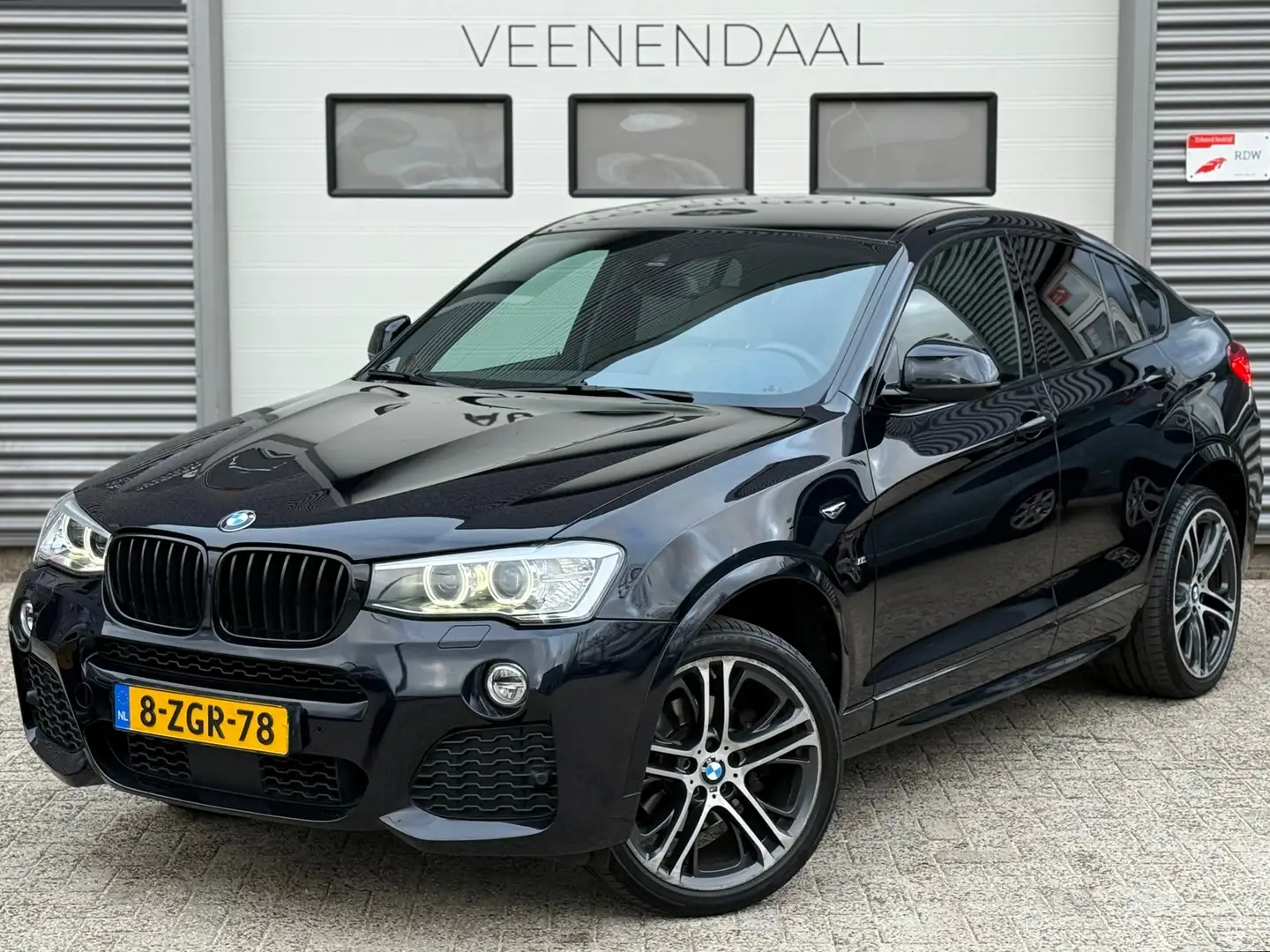 BMW X4 XDrive28i AUT 3X M-SPORT CAMERA/NAP/LEDER/ACC/SHAD Schwarz - 2