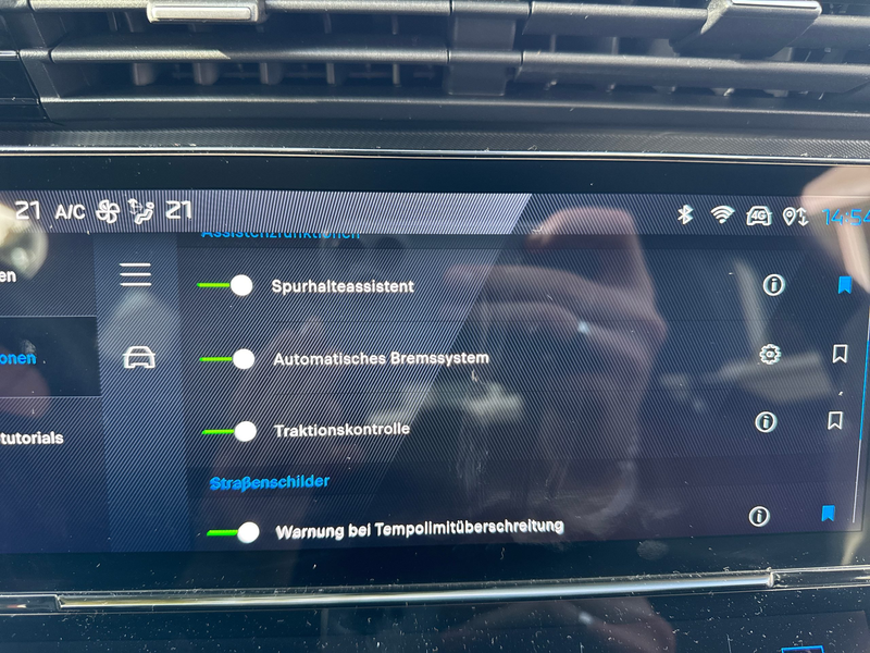 Peugeot 408 PHEV 225 GT ACC+LED+Navi+2xKlima+360+Kam.+PDC — photo 14