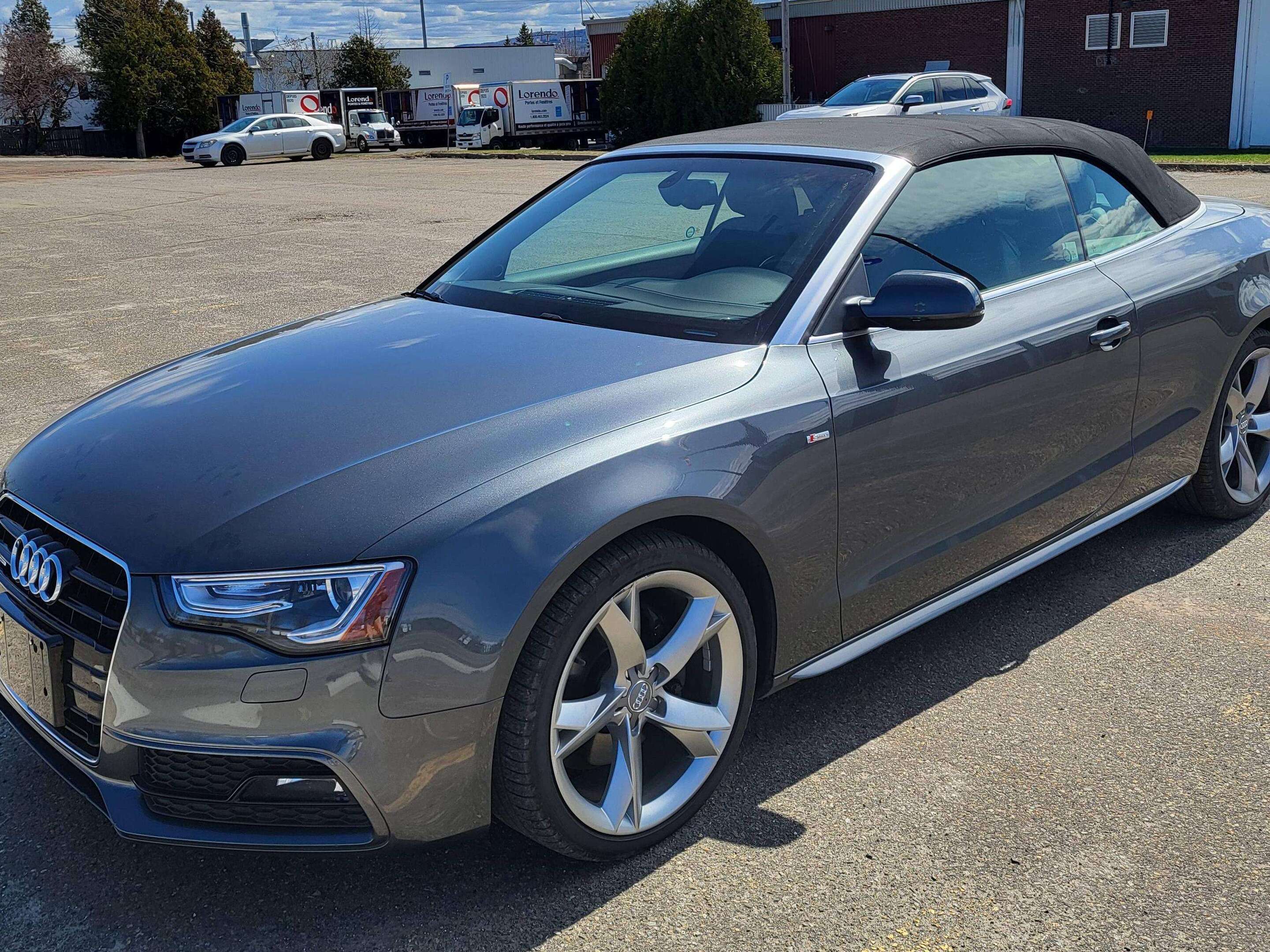 2013 Audi A5 Cabriolet S line 2.0 .Très bonne état. Un bijoux. thumb 7