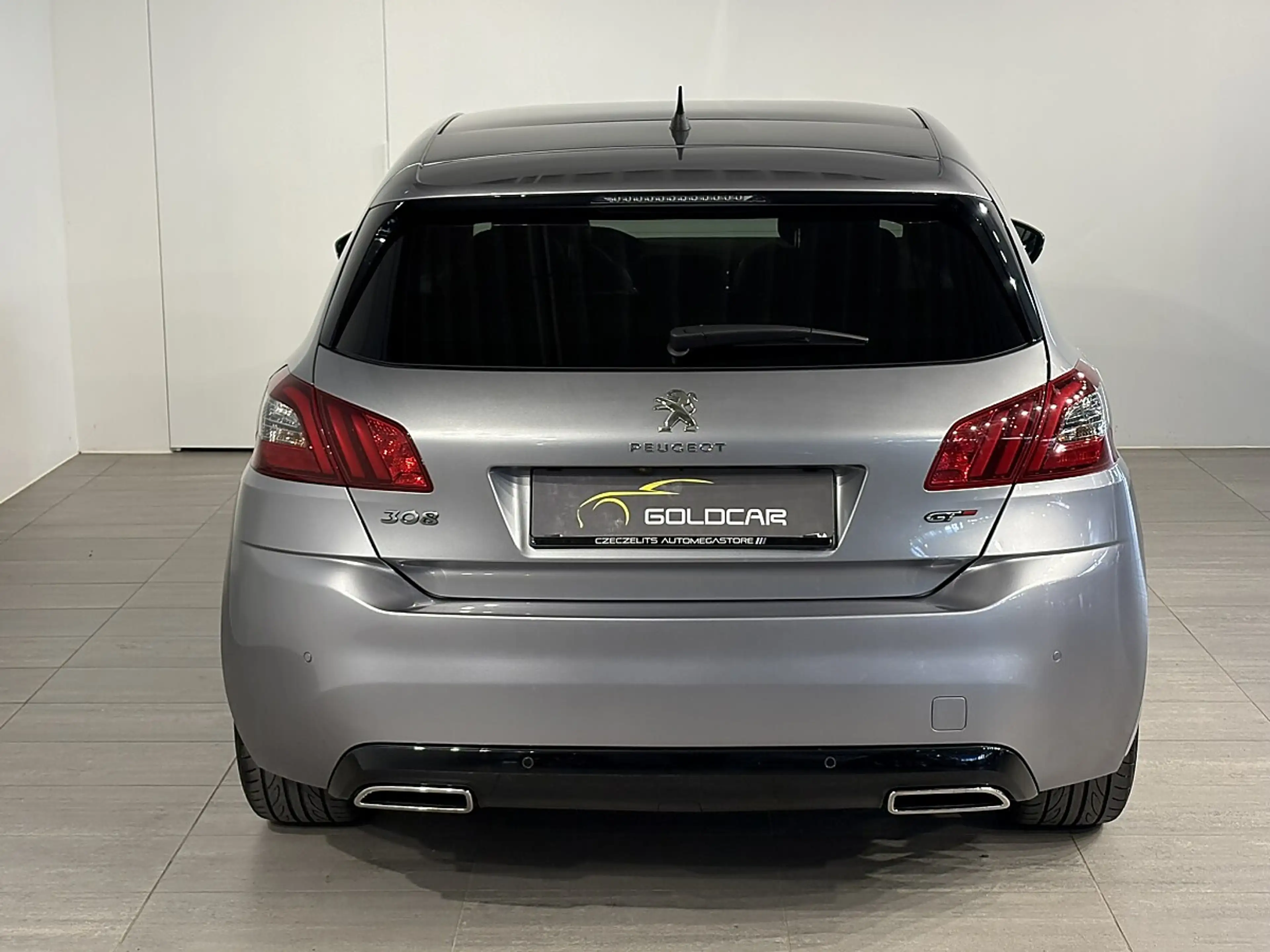 Peugeot 308 2,0 BlueHDI 180 GT EAT8 S&S — photo 8