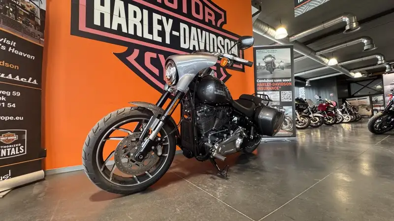 Harley-Davidson Sport Glide - foto 5