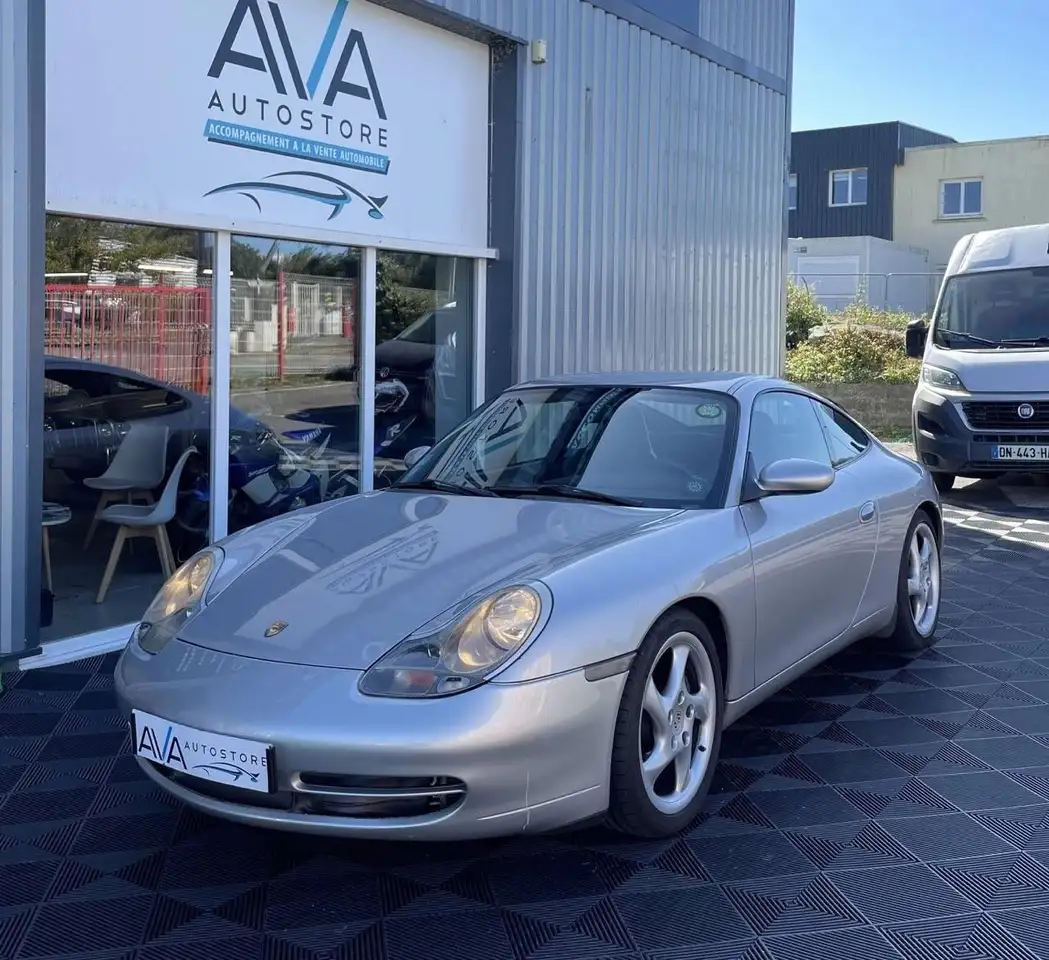 Porsche 996 III (996) 300ch Carrera BV6, foto 1