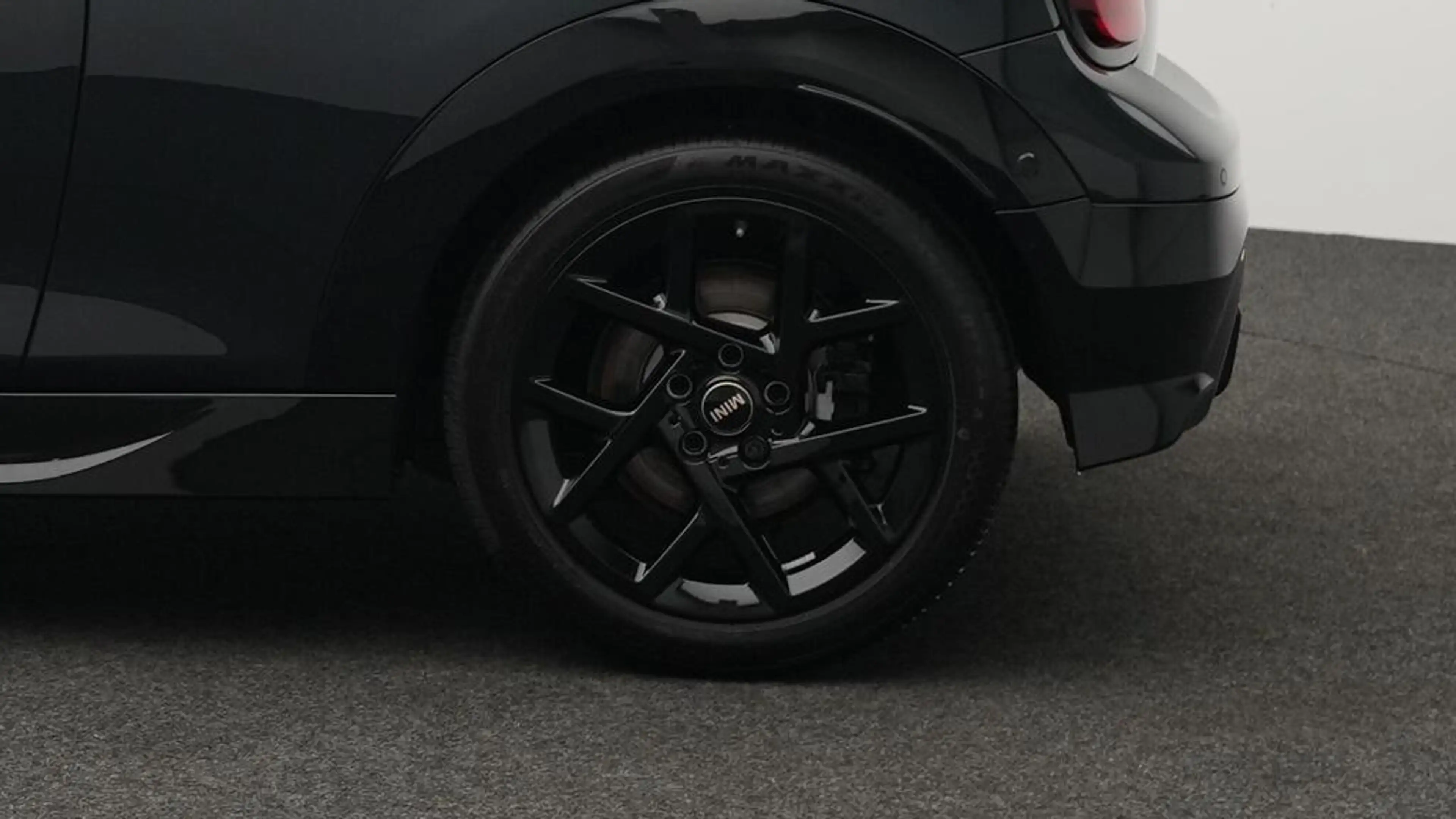 MINI Cooper S Cabrio John Cooper Works Trim — photo 11