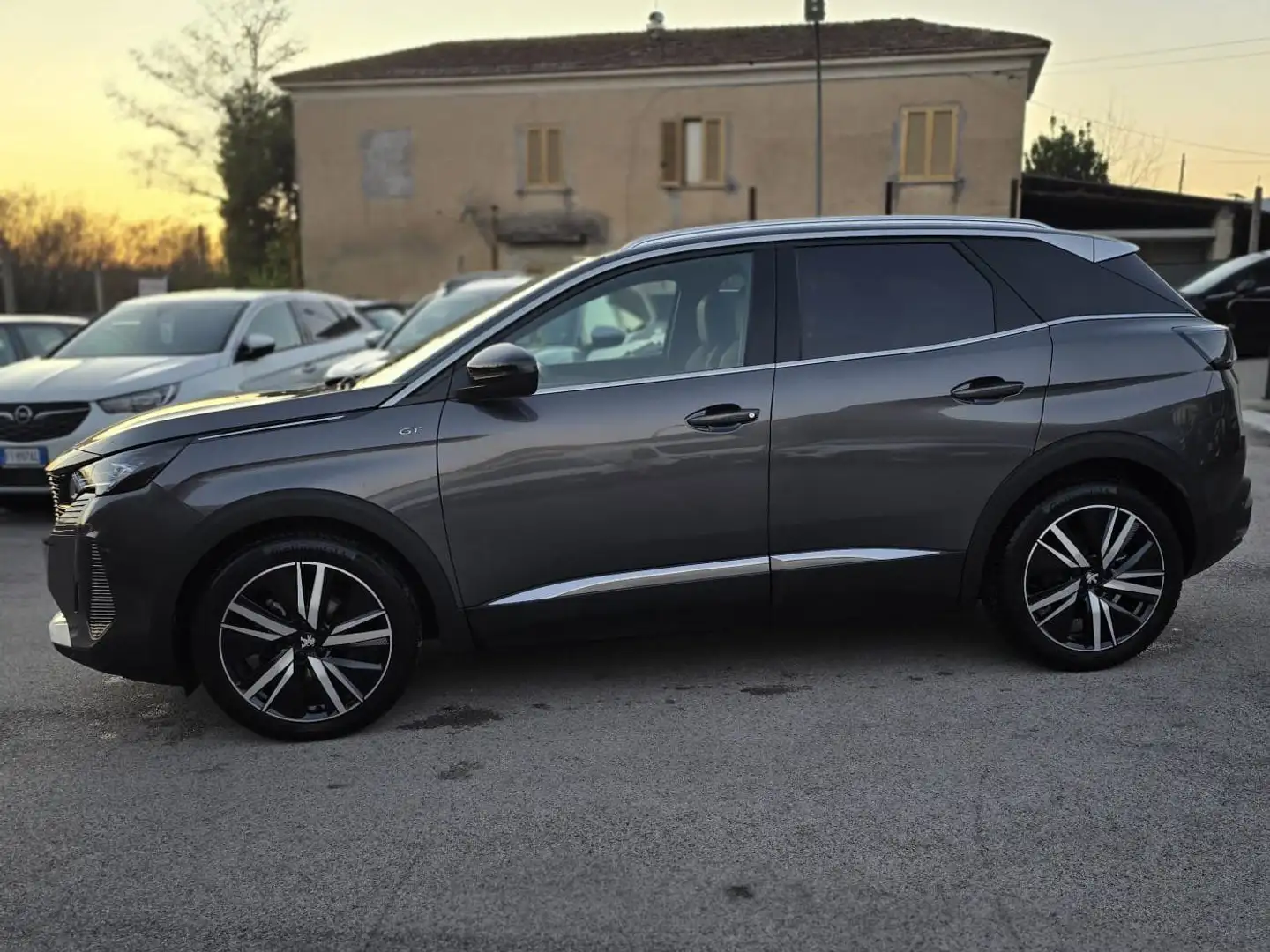 Peugeot 3008 3008 1.5 bluehdi GT  PACK EAT8 Gris - 2