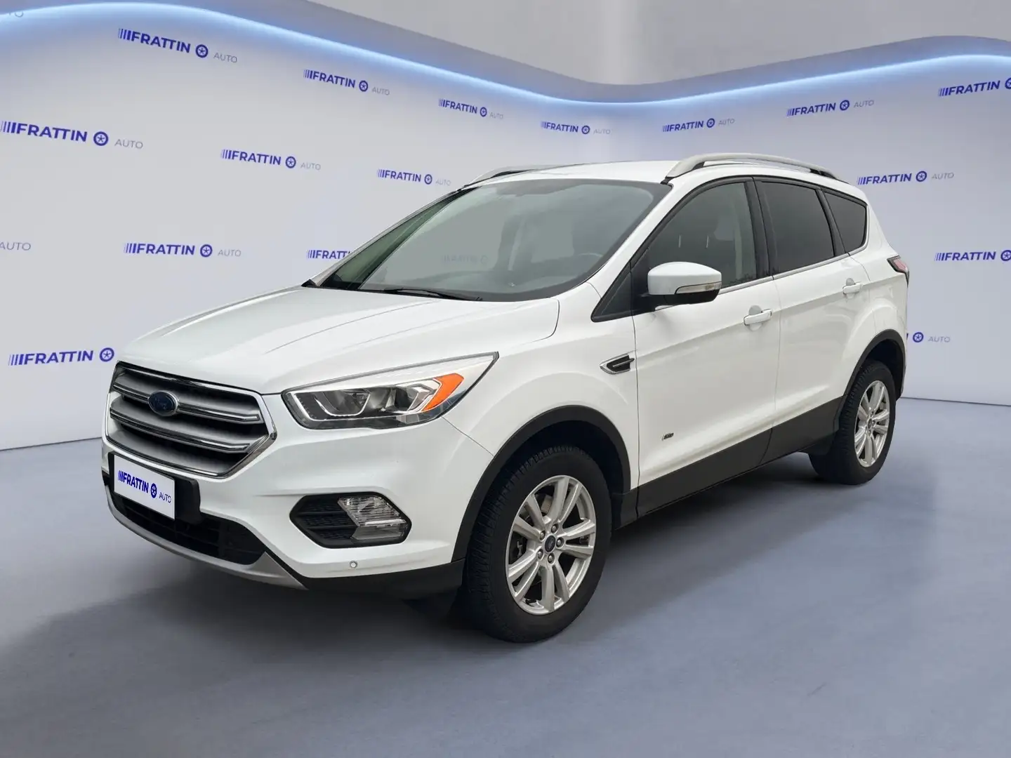 Ford Kuga 2.0 TDCI 150 CV S&S 4WD Powershift Business Weiß - 1