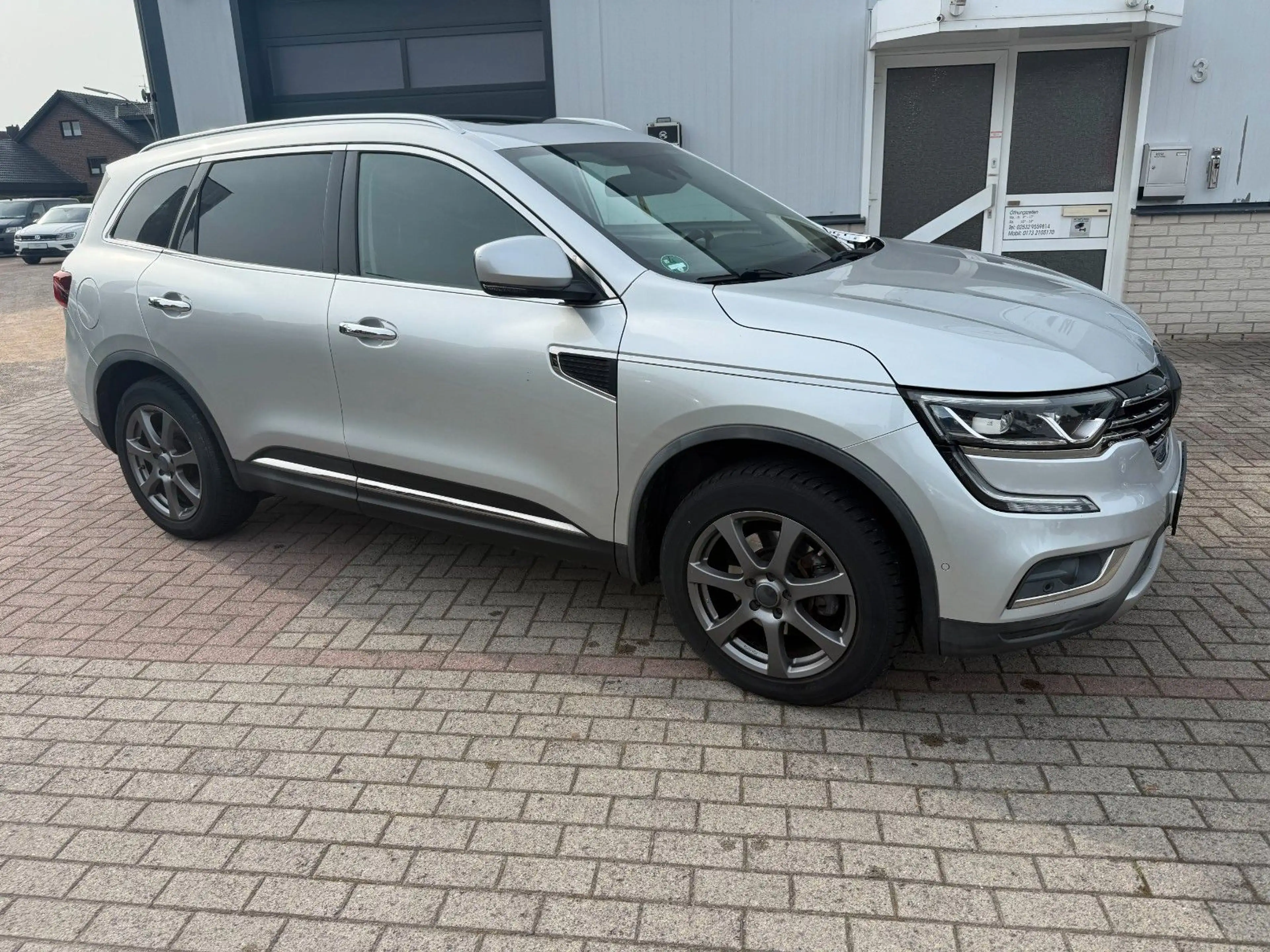 Renault Koleos Intens 4x4 LED Navi Panorama Kamera — photo 5