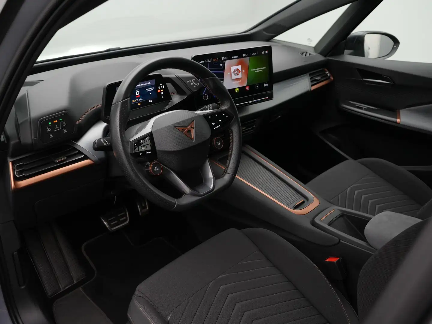 CUPRA Born 77 kWh 231 pk eBoost Business | Warmtepomp | Stuur Gris - 2