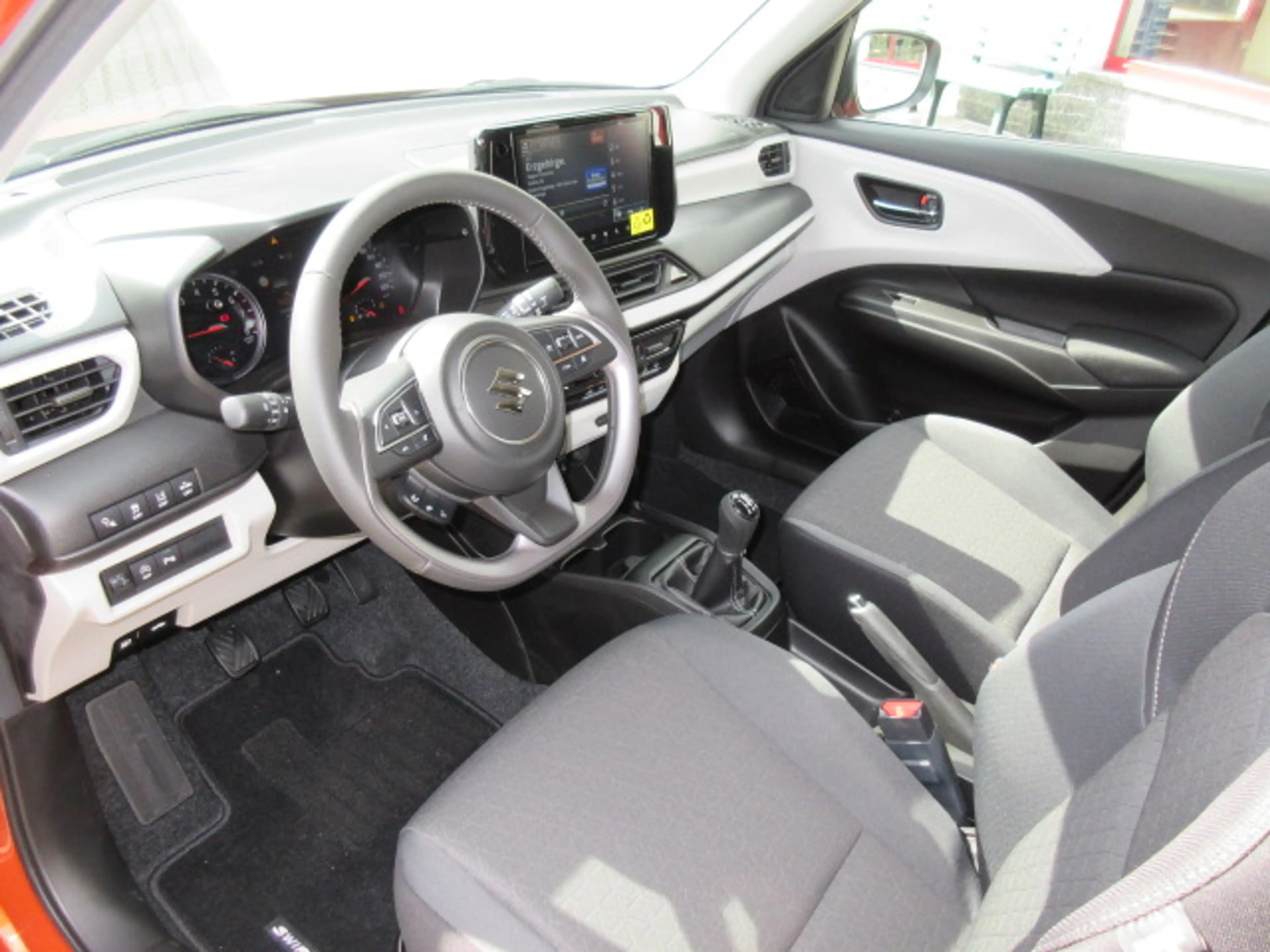 Suzuki Swift 1.2 Hybrid Allgrip MT Comfort — photo 10
