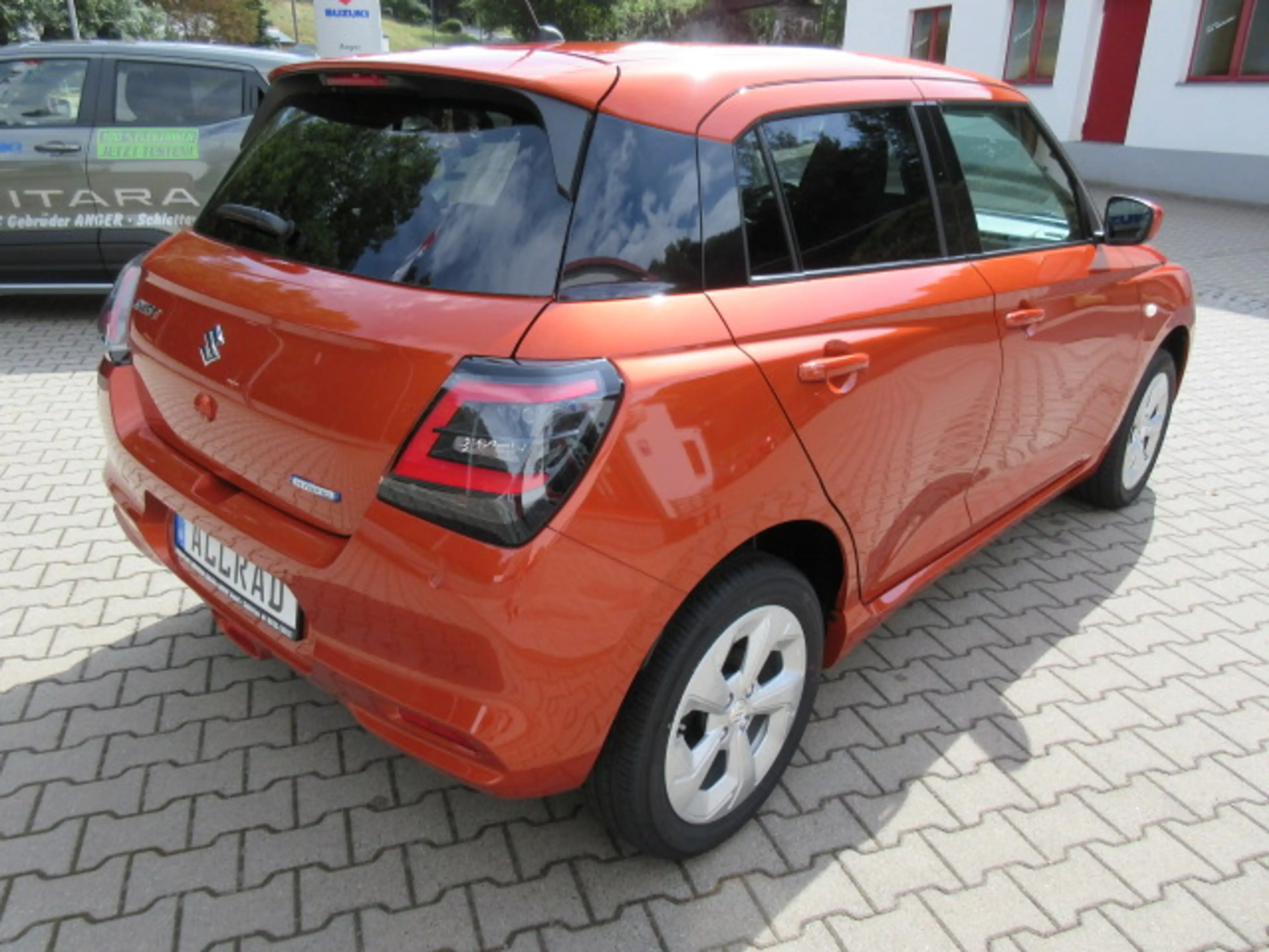 Suzuki Swift 1.2 Hybrid Allgrip MT Comfort — photo 6